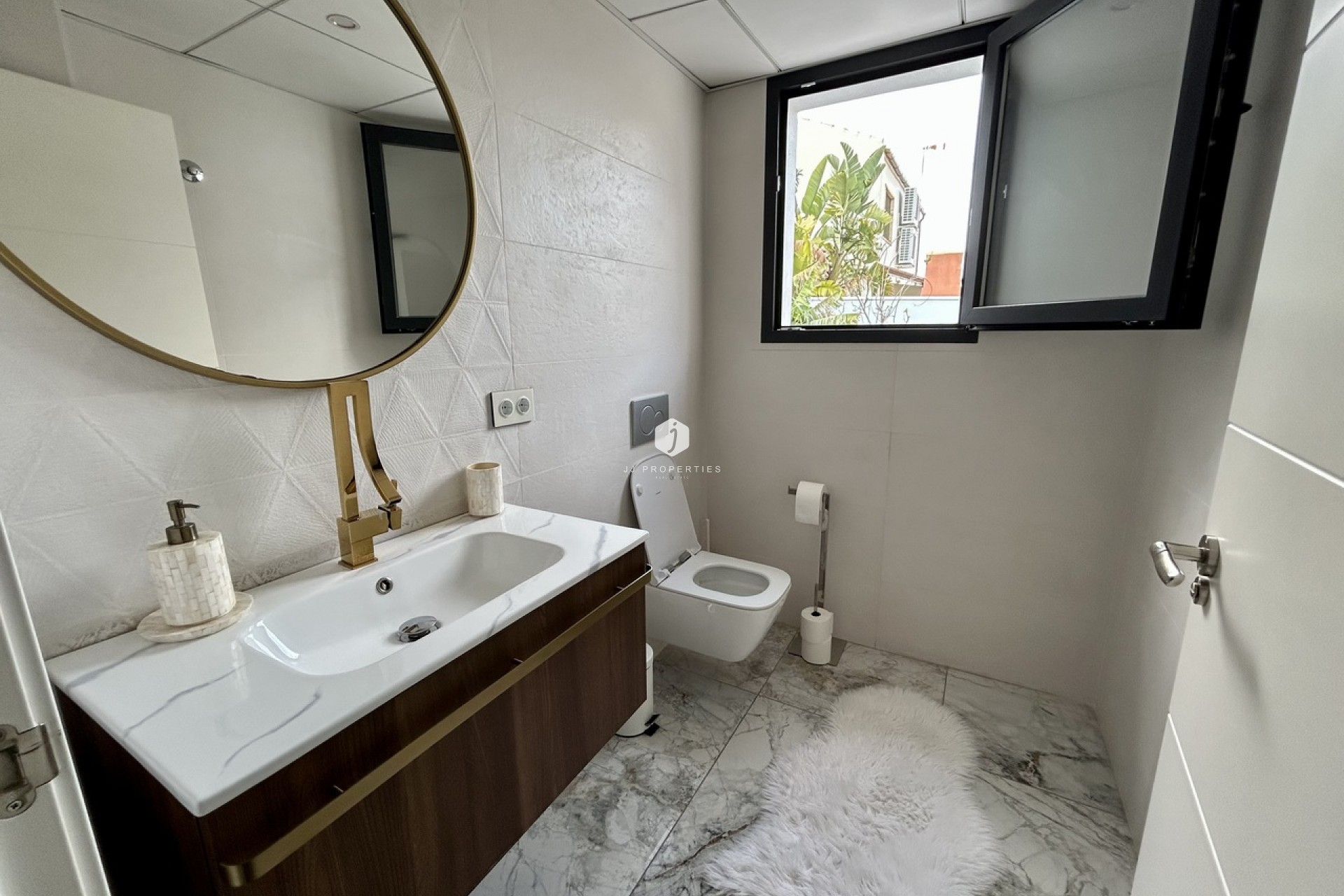 D'occasion - Villa -
Los Balcones - Costa Blanca