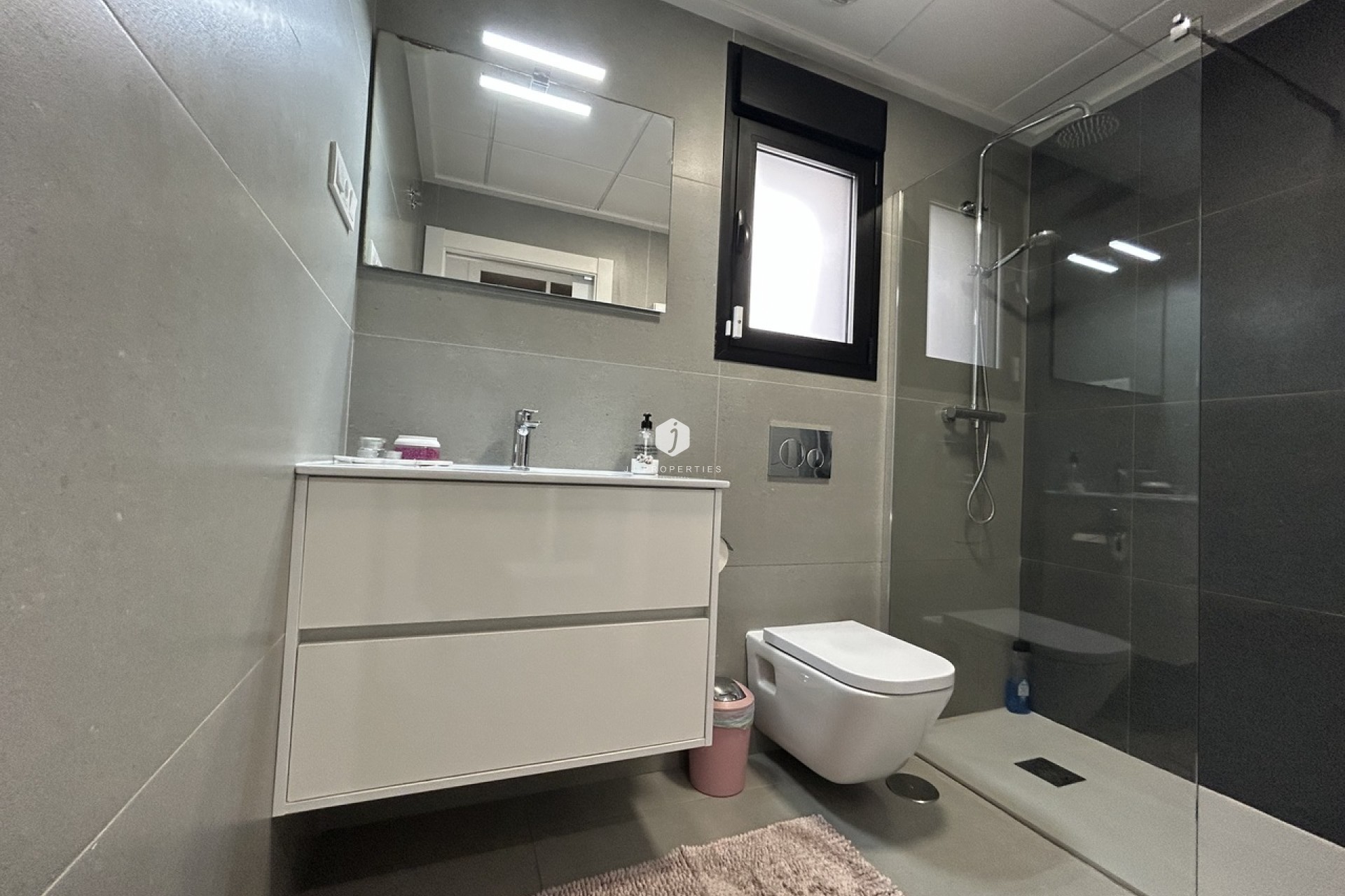 D'occasion - Villa -
Los Balcones - Costa Blanca