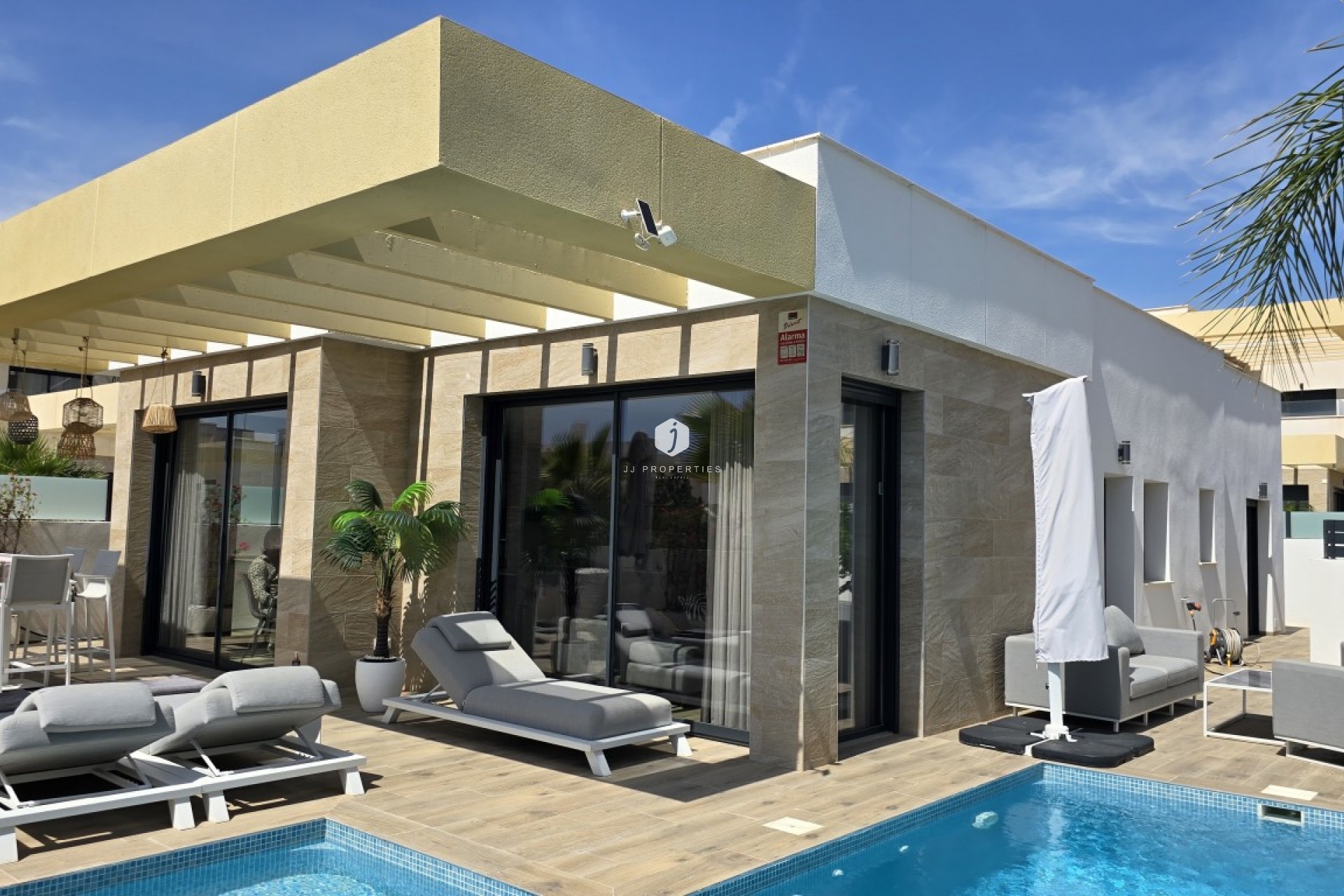 D'occasion - Villa -
Los Montesinos - Costa Blanca
