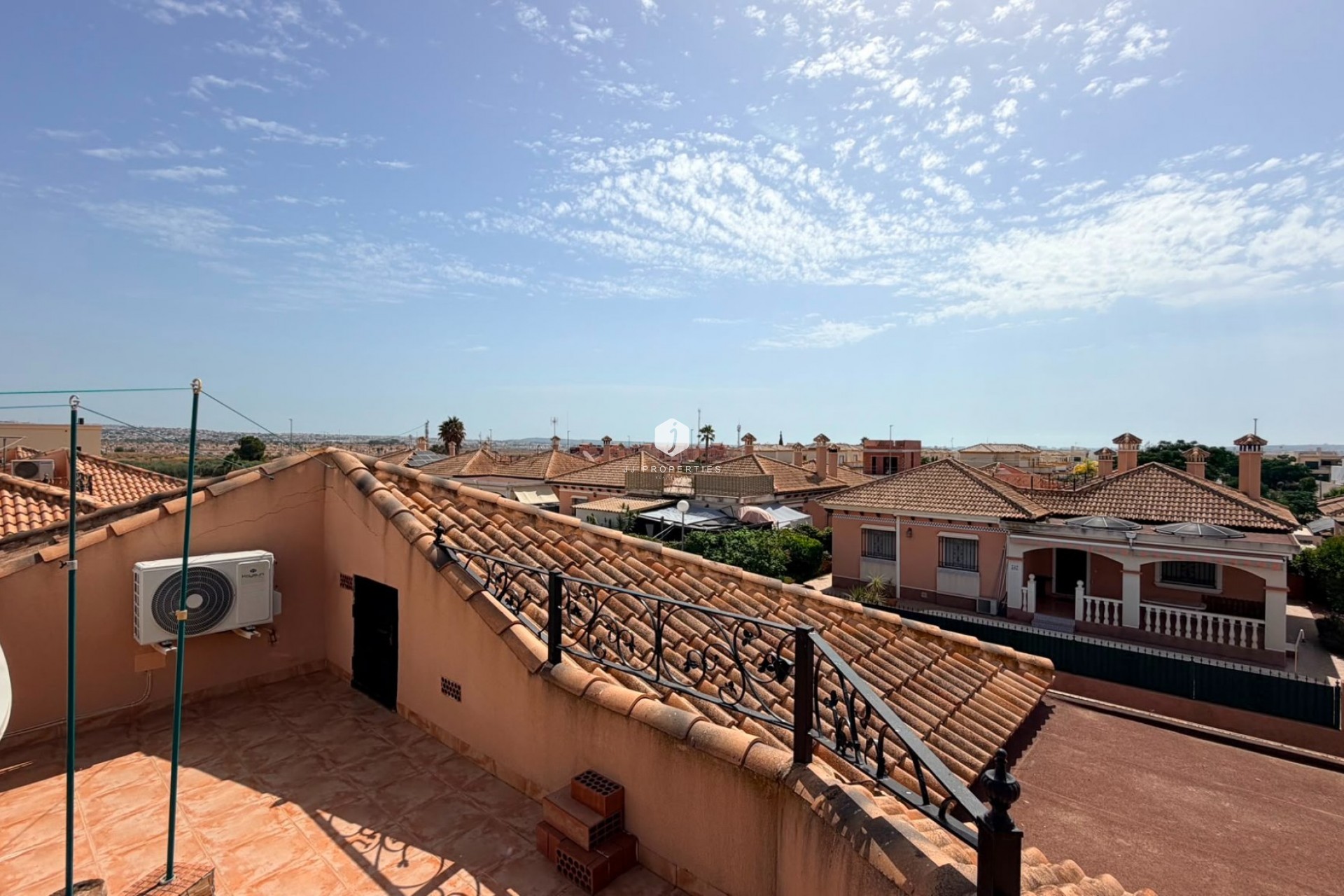 D'occasion - Villa -
Los Montesinos - Costa Blanca