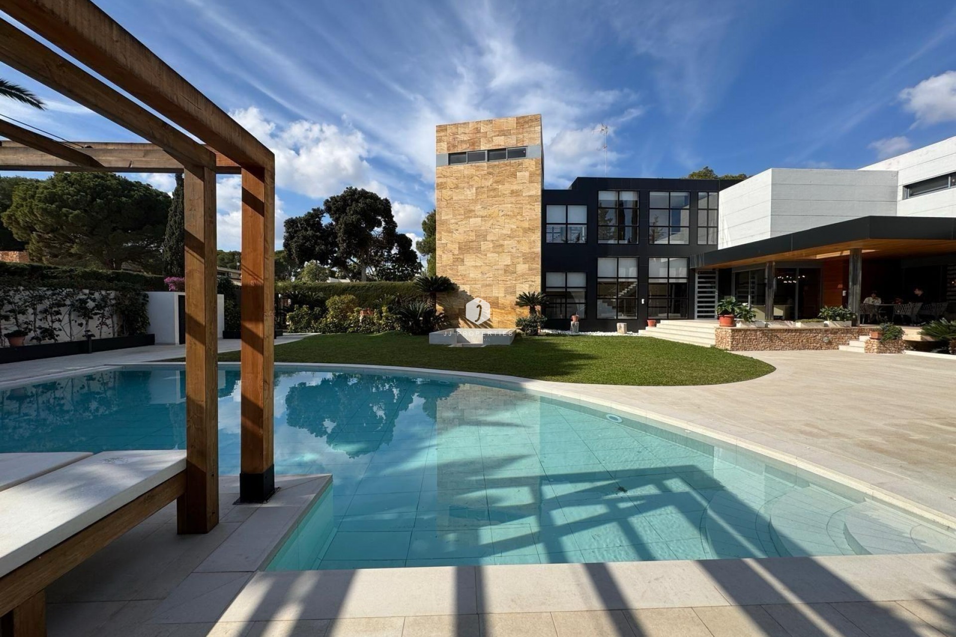 D'occasion - Villa -
Orihuela Costa - Altos De Campoamor