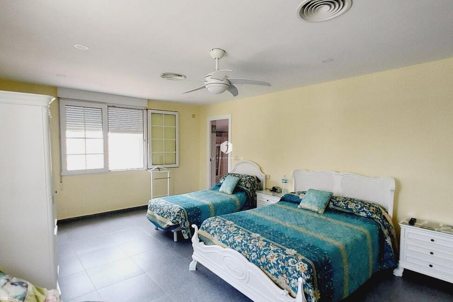 D'occasion - Villa -
Orihuela Costa - Cabo Roig