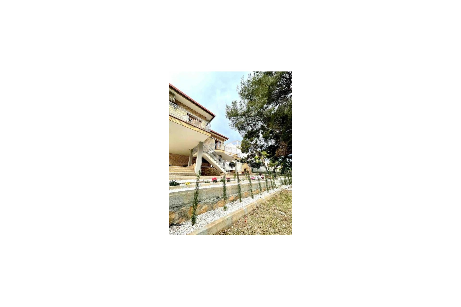 D'occasion - Villa -
Orihuela Costa - Campoamor