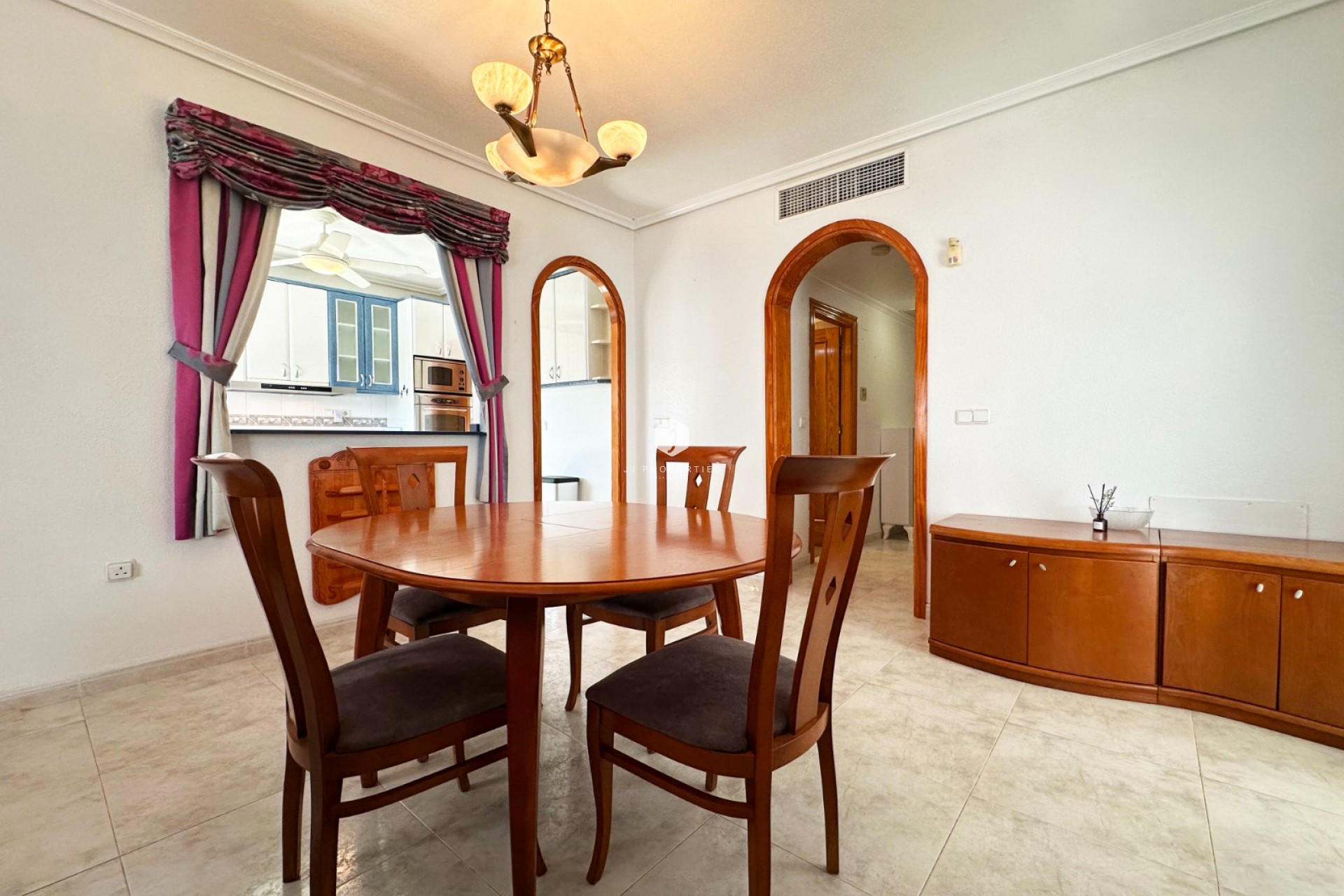 D'occasion - Villa -
Orihuela Costa - Costa Blanca