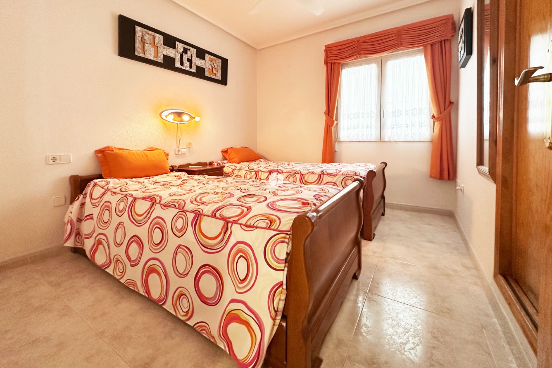 D'occasion - Villa -
Orihuela Costa - Costa Blanca