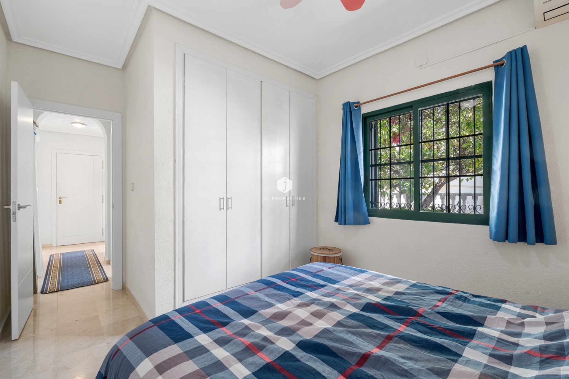 D'occasion - Villa -
Orihuela Costa - Costa Blanca