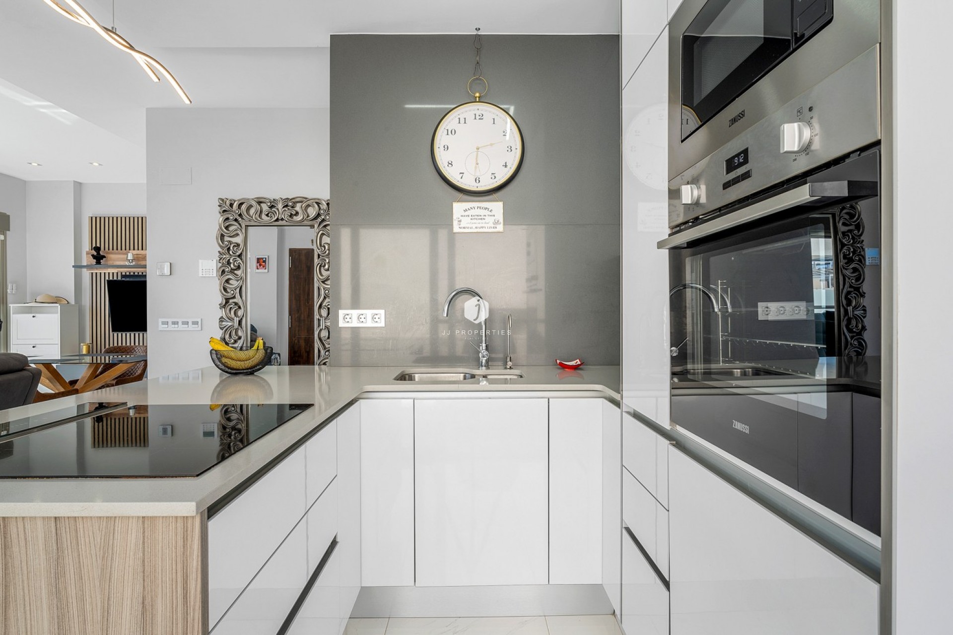 D'occasion - Villa -
Orihuela Costa - Costa Blanca