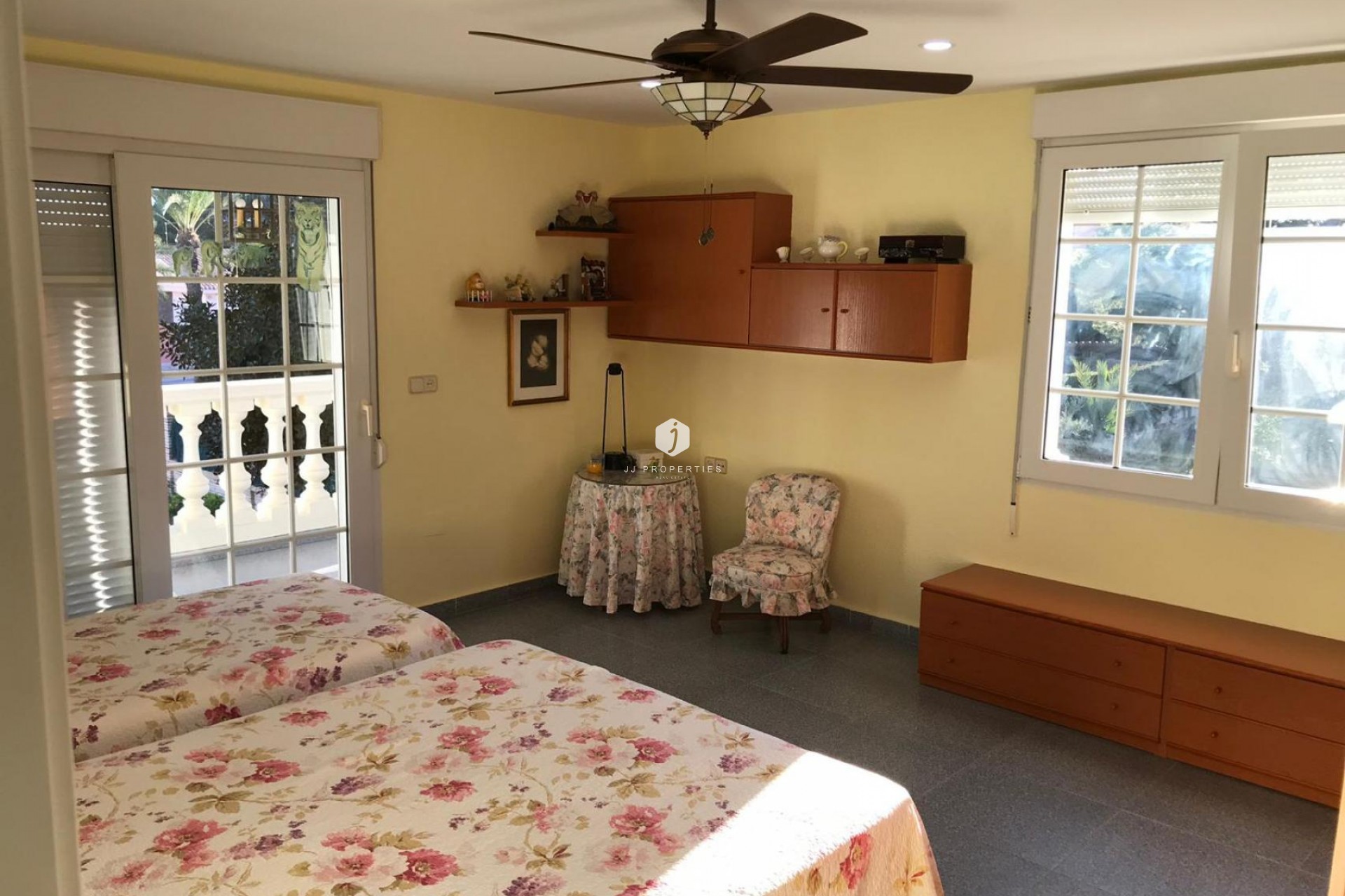 D'occasion - Villa -
Orihuela Costa - Costa Blanca