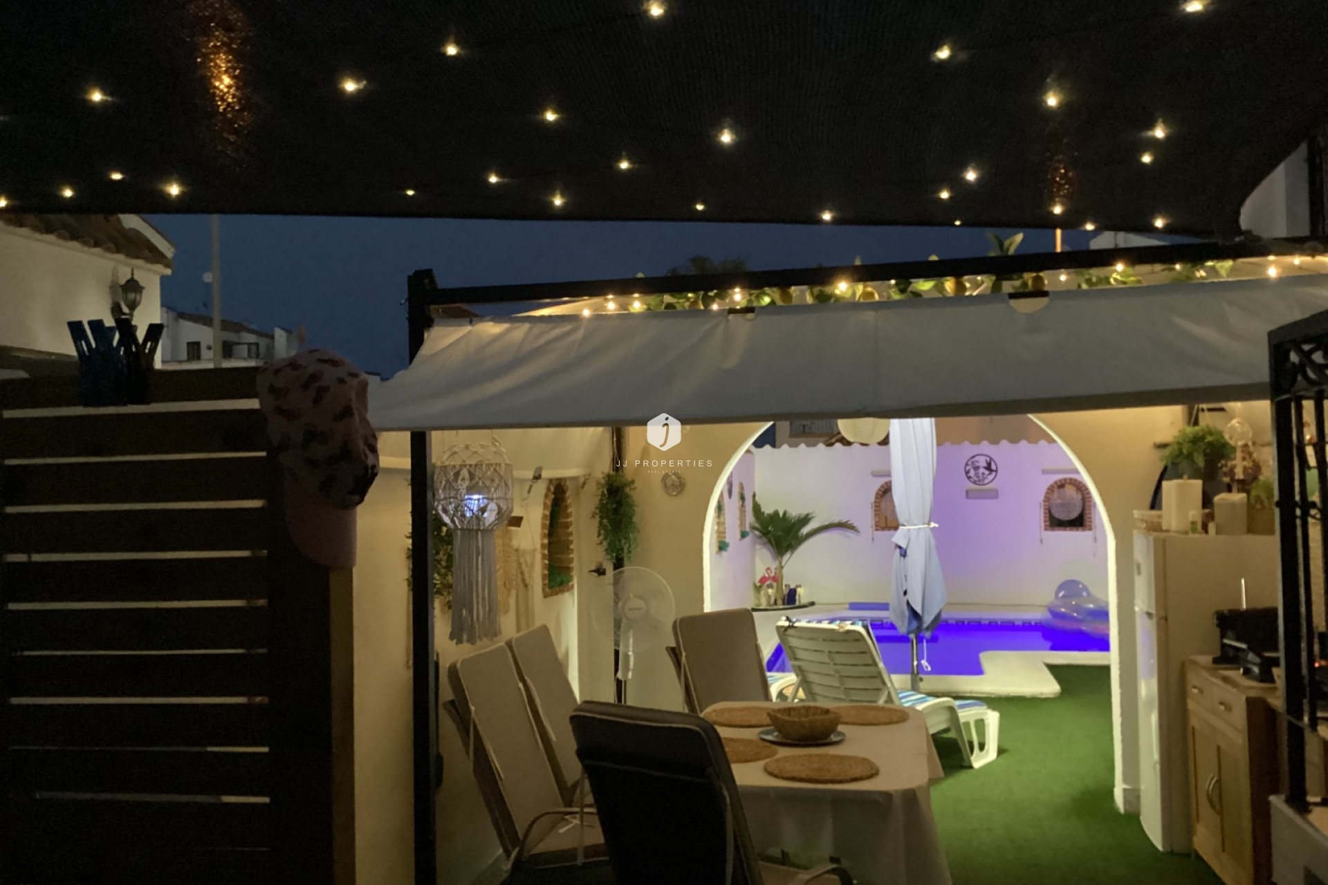 D'occasion - Villa -
Orihuela Costa - Costa Blanca