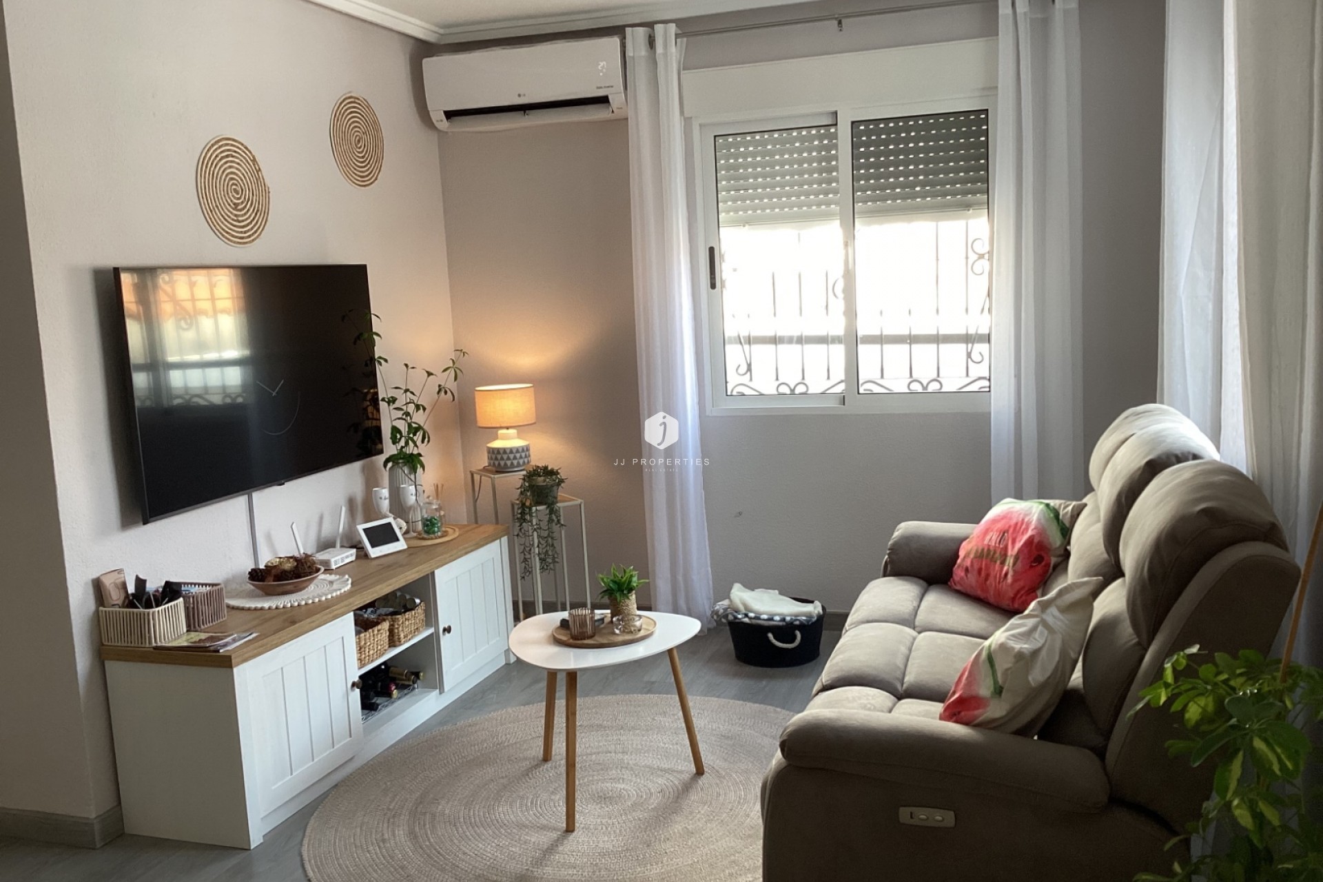 D'occasion - Villa -
Orihuela Costa - Costa Blanca