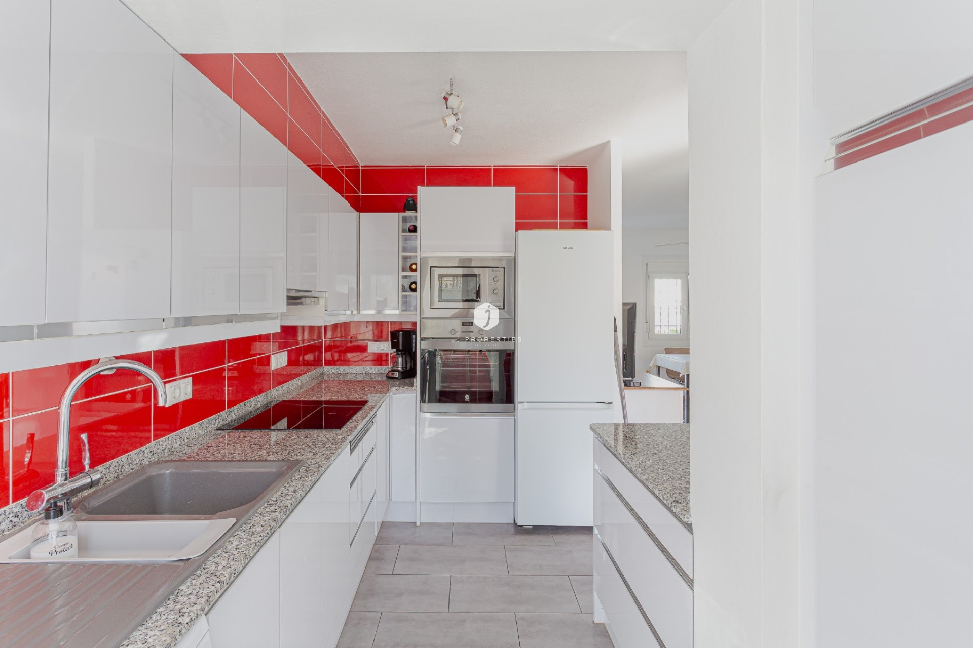 D'occasion - Villa -
Orihuela Costa - Costa Blanca