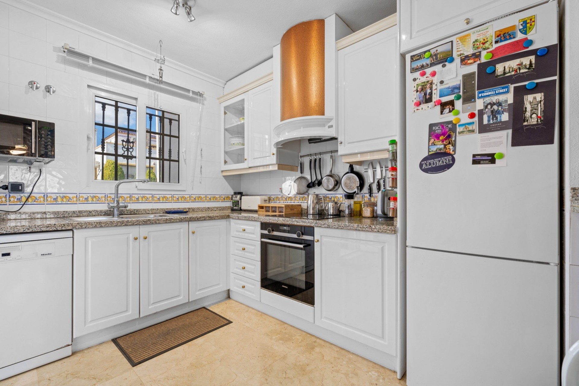 D'occasion - Villa -
Orihuela Costa - Costa Blanca