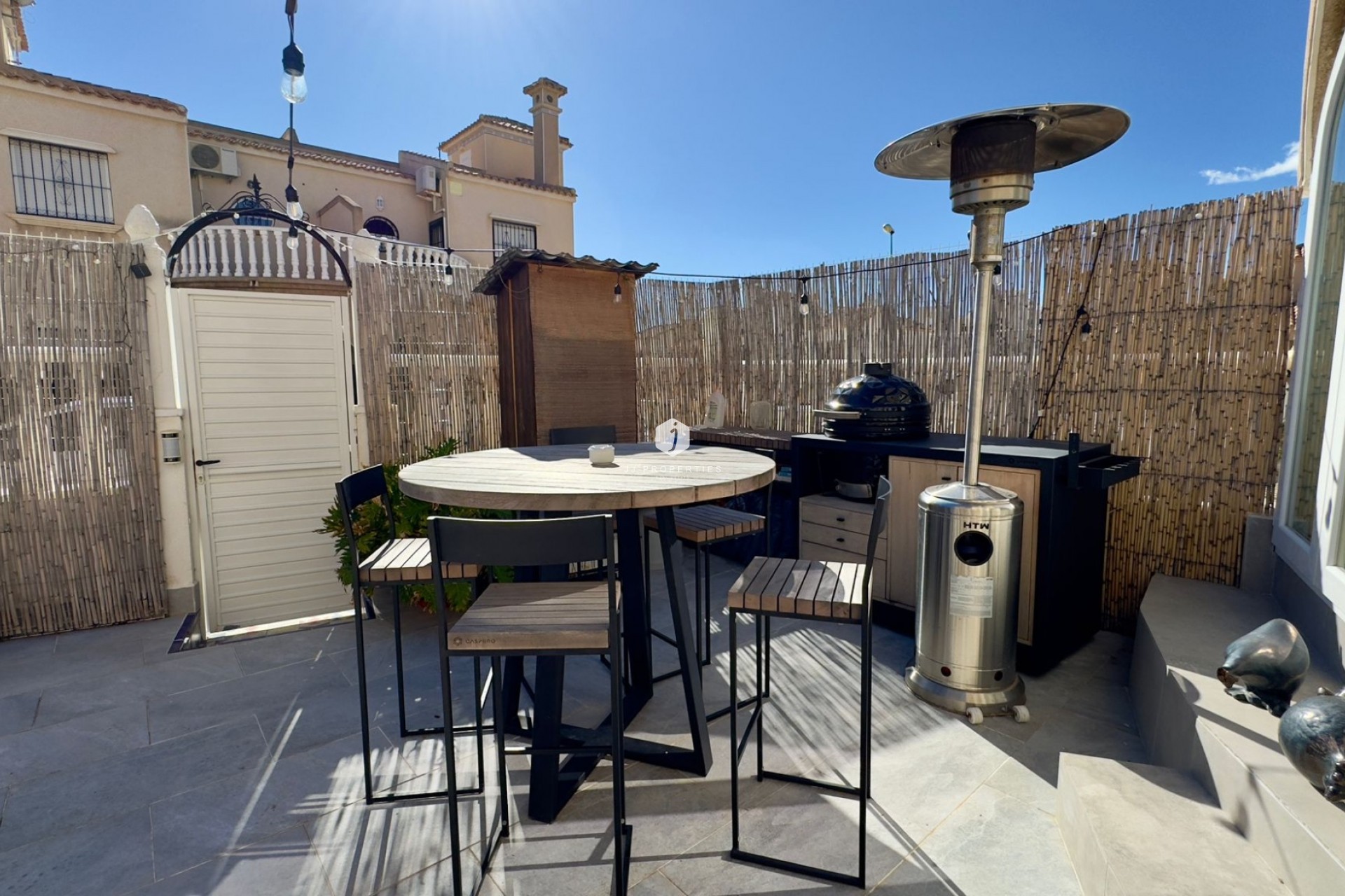 D'occasion - Villa -
Orihuela Costa - Costa Blanca