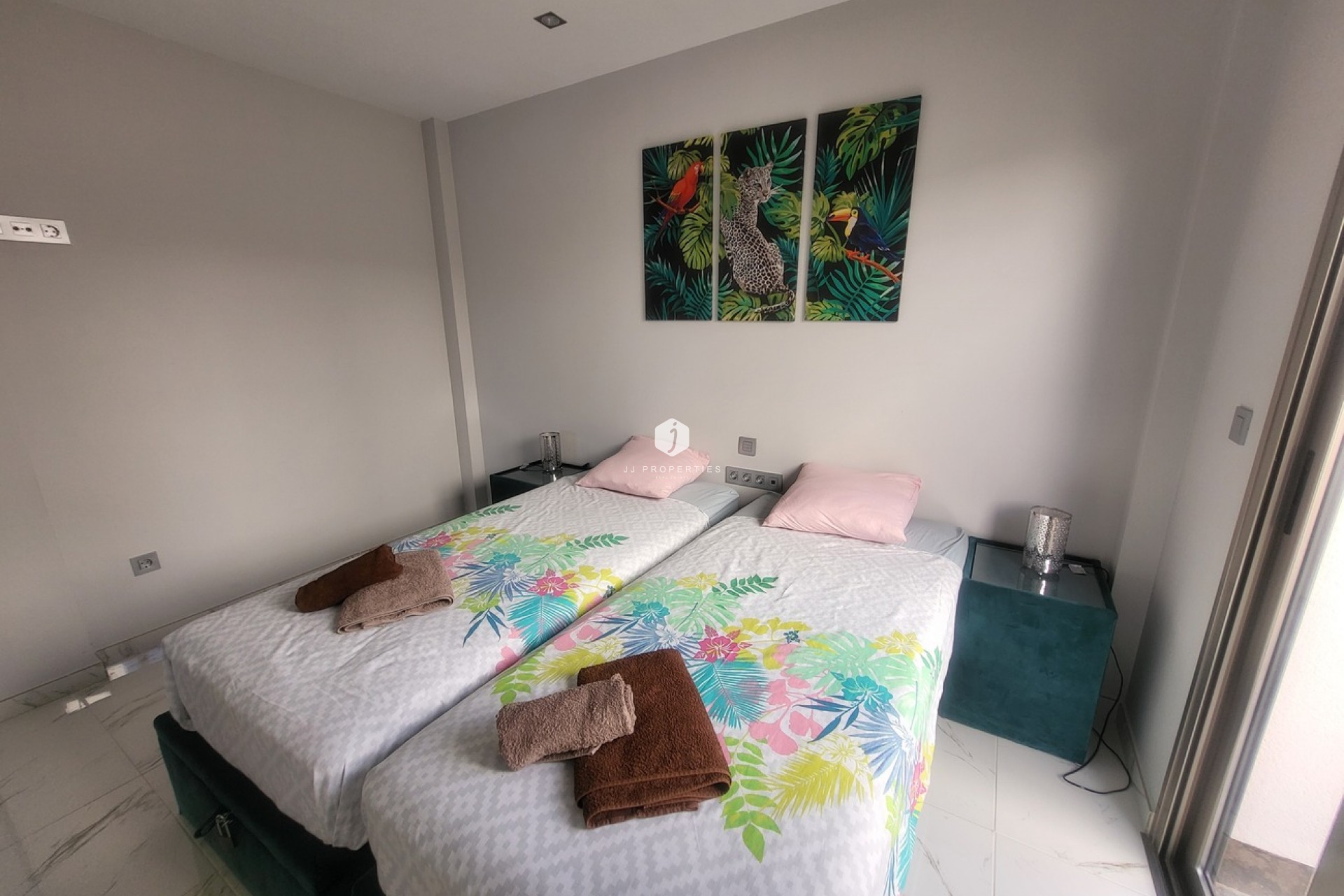 D'occasion - Villa -
Orihuela Costa - Costa Blanca