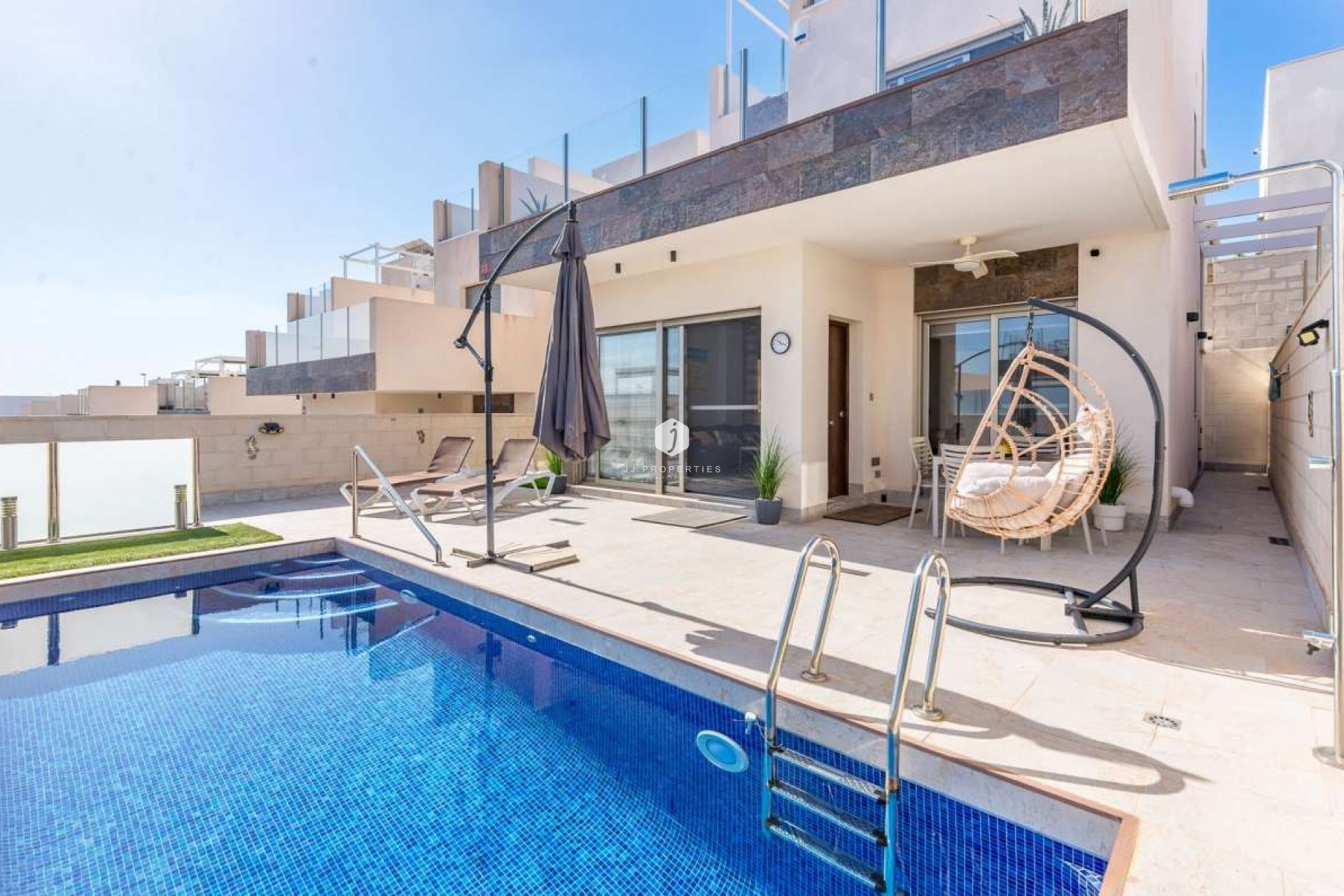 D'occasion - Villa -
Orihuela Costa - Costa Blanca