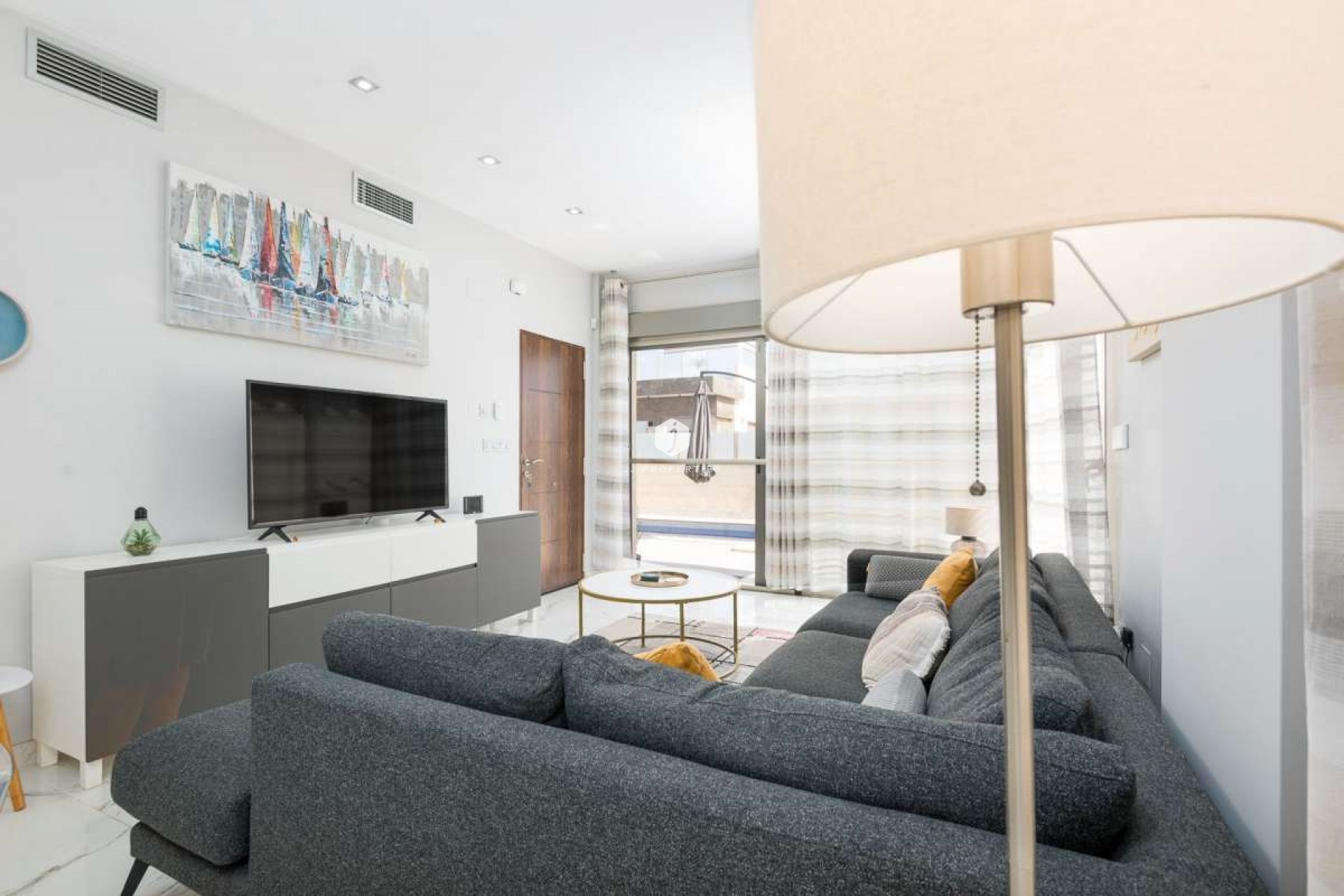 D'occasion - Villa -
Orihuela Costa - Costa Blanca