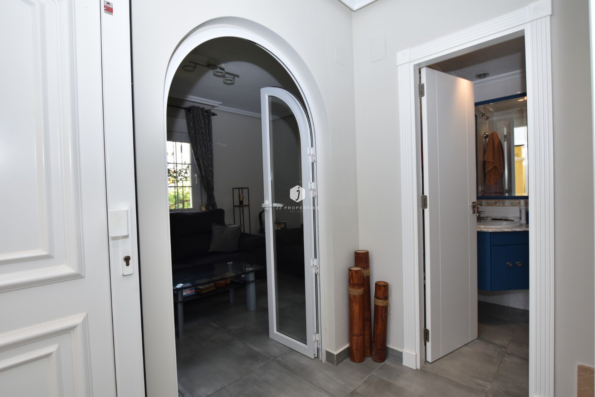 D'occasion - Villa -
Orihuela Costa - Costa Blanca