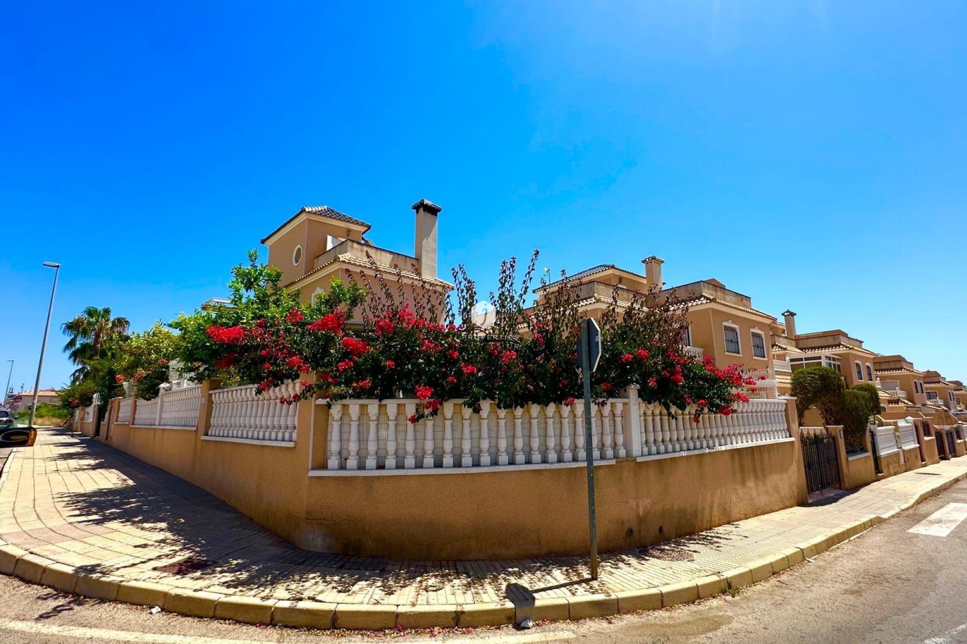 D'occasion - Villa -
Orihuela Costa - La Regia
