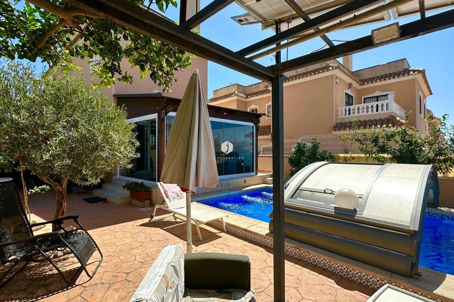 D'occasion - Villa -
Orihuela Costa - La Regia