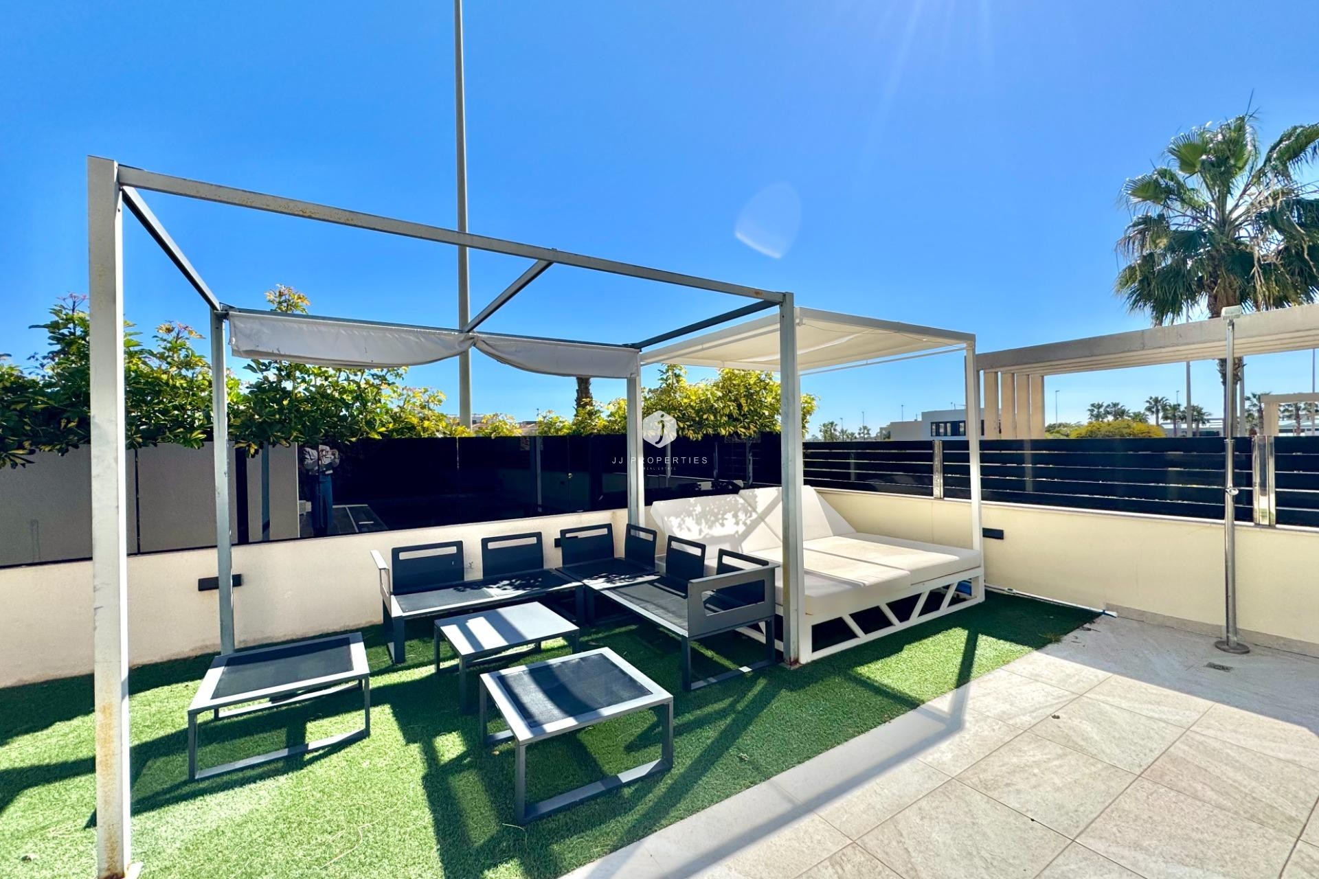 D'occasion - Villa -
Orihuela Costa - Lomas de Cabo Roig