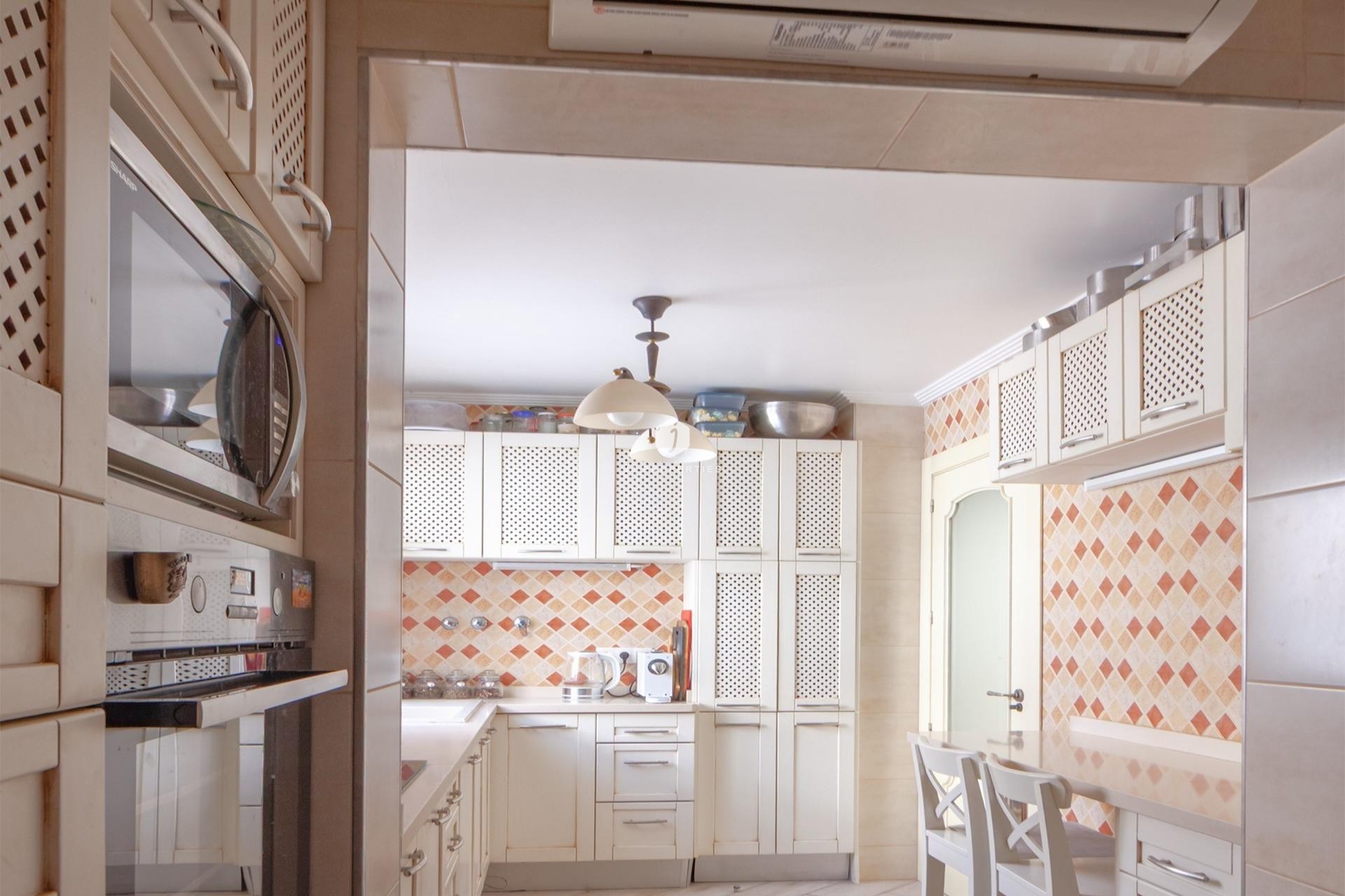 D'occasion - Villa -
Orihuela Costa - Los Almendros-la Florida