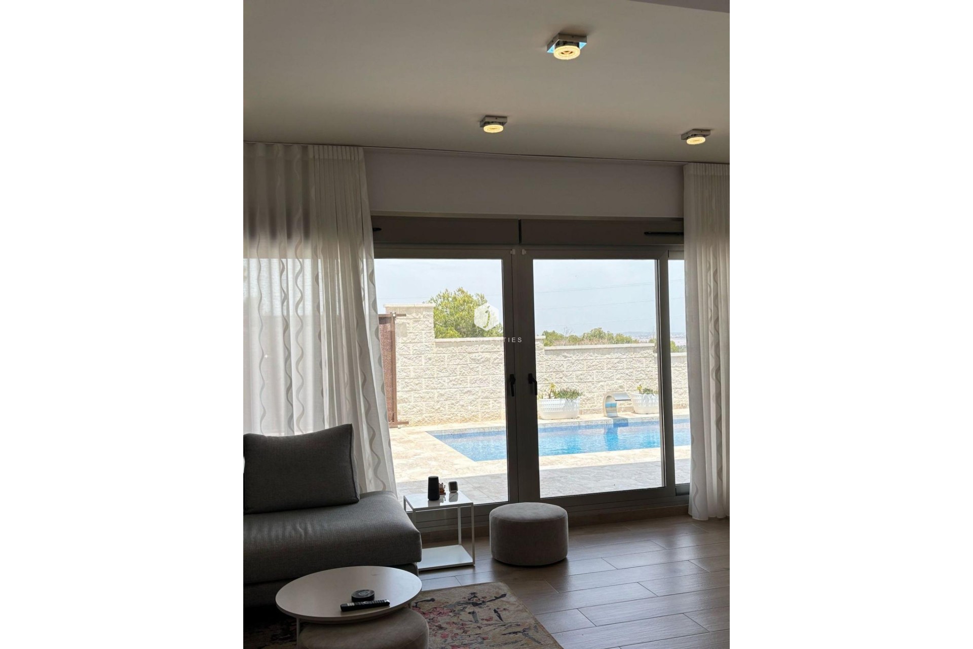 D'occasion - Villa -
Orihuela Costa - Villamartín-las Filipinas