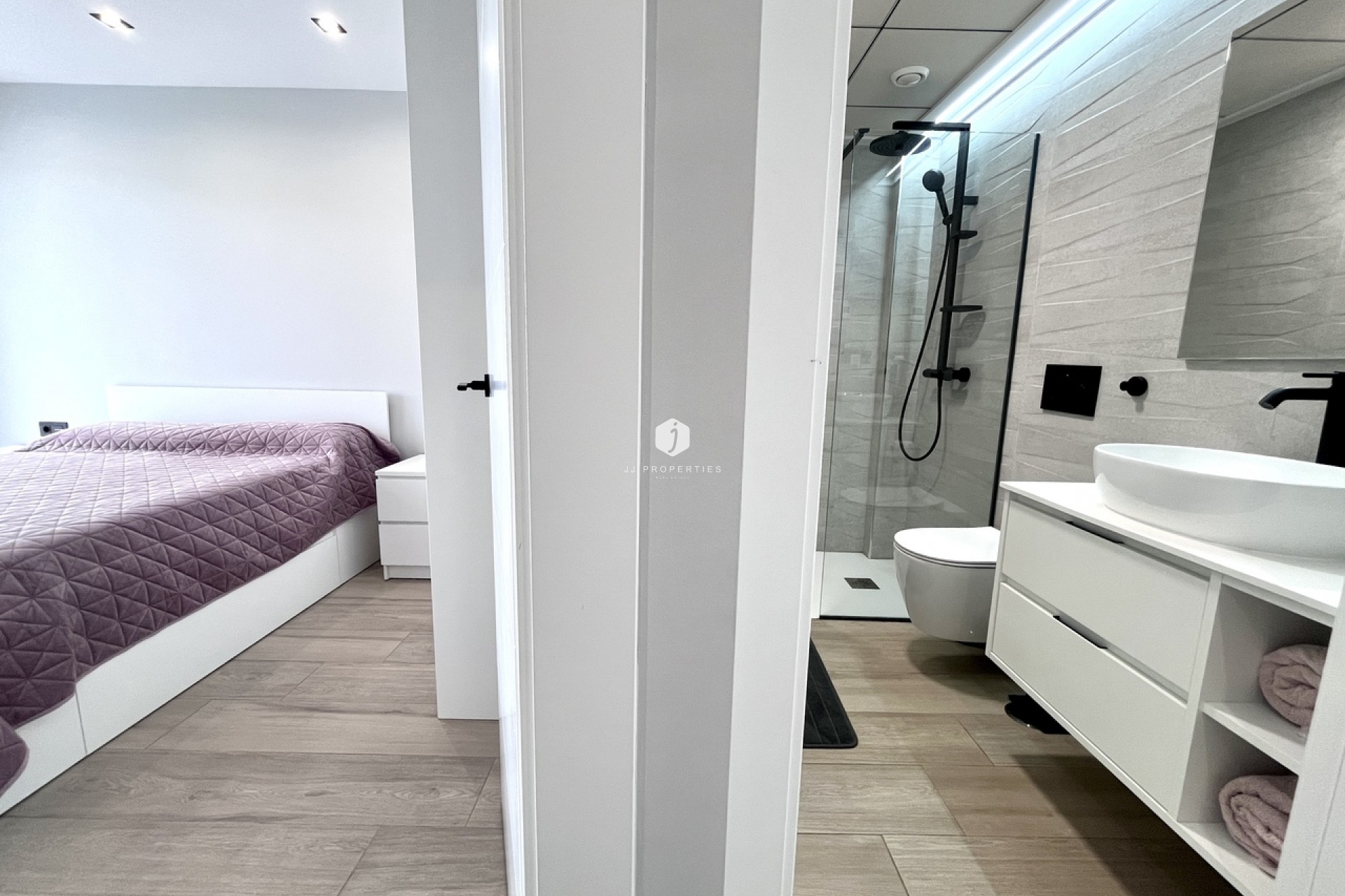 D'occasion - Villa -
Playa Flamenca - Costa Blanca