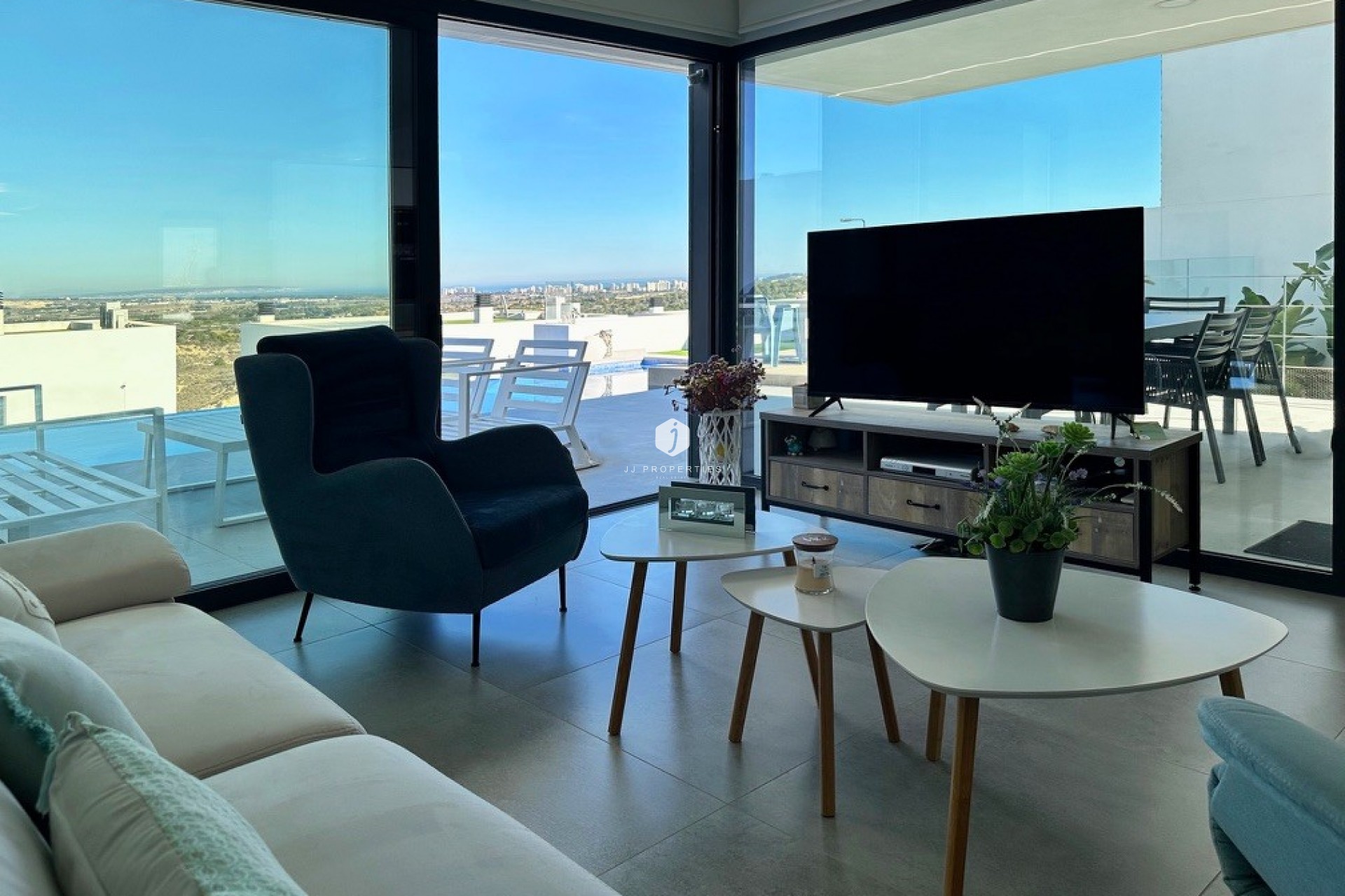 D'occasion - Villa -
Rojales - Inland