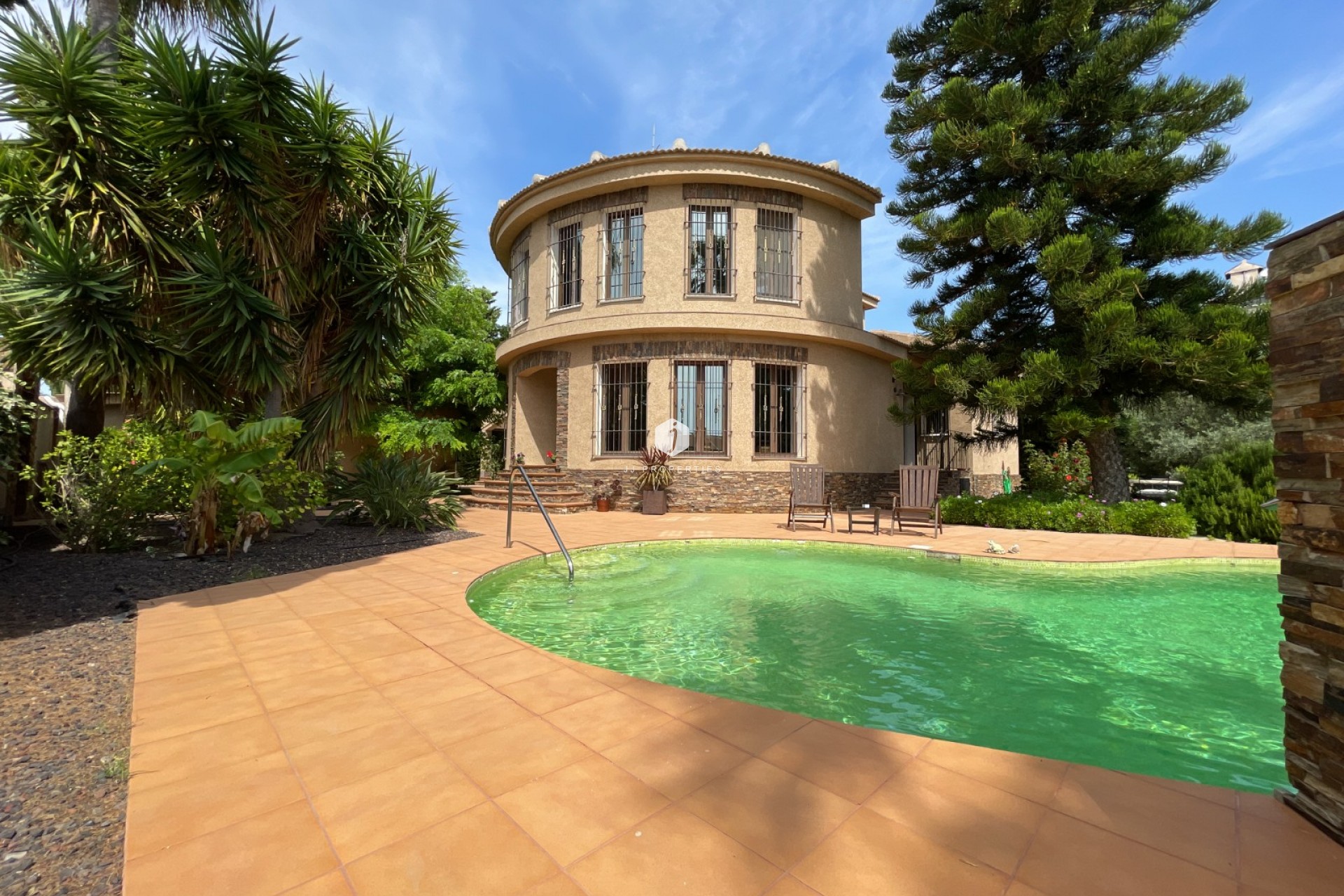 D'occasion - Villa -
Rojales - Inland