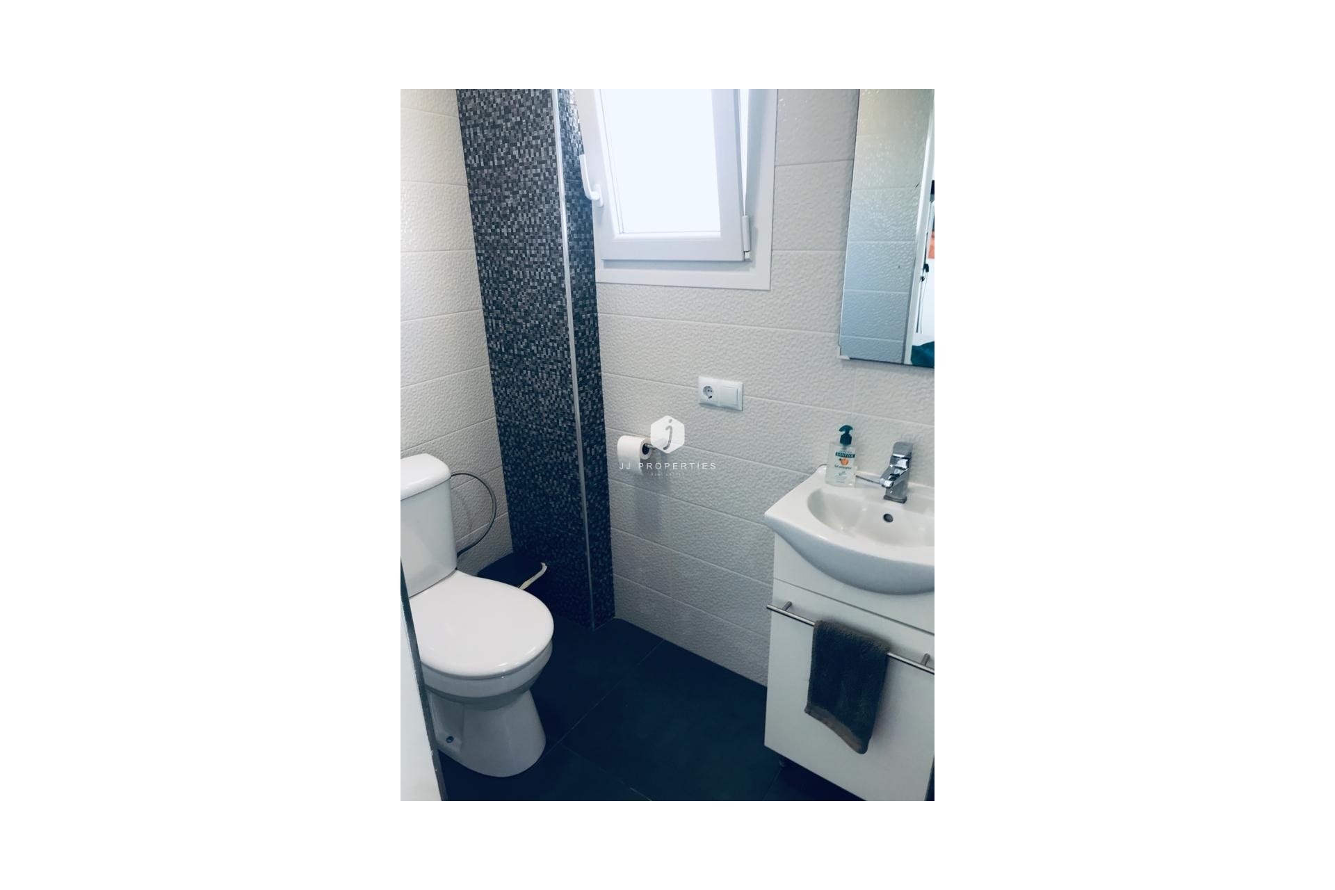 D'occasion - Villa -
Rojales - Inland