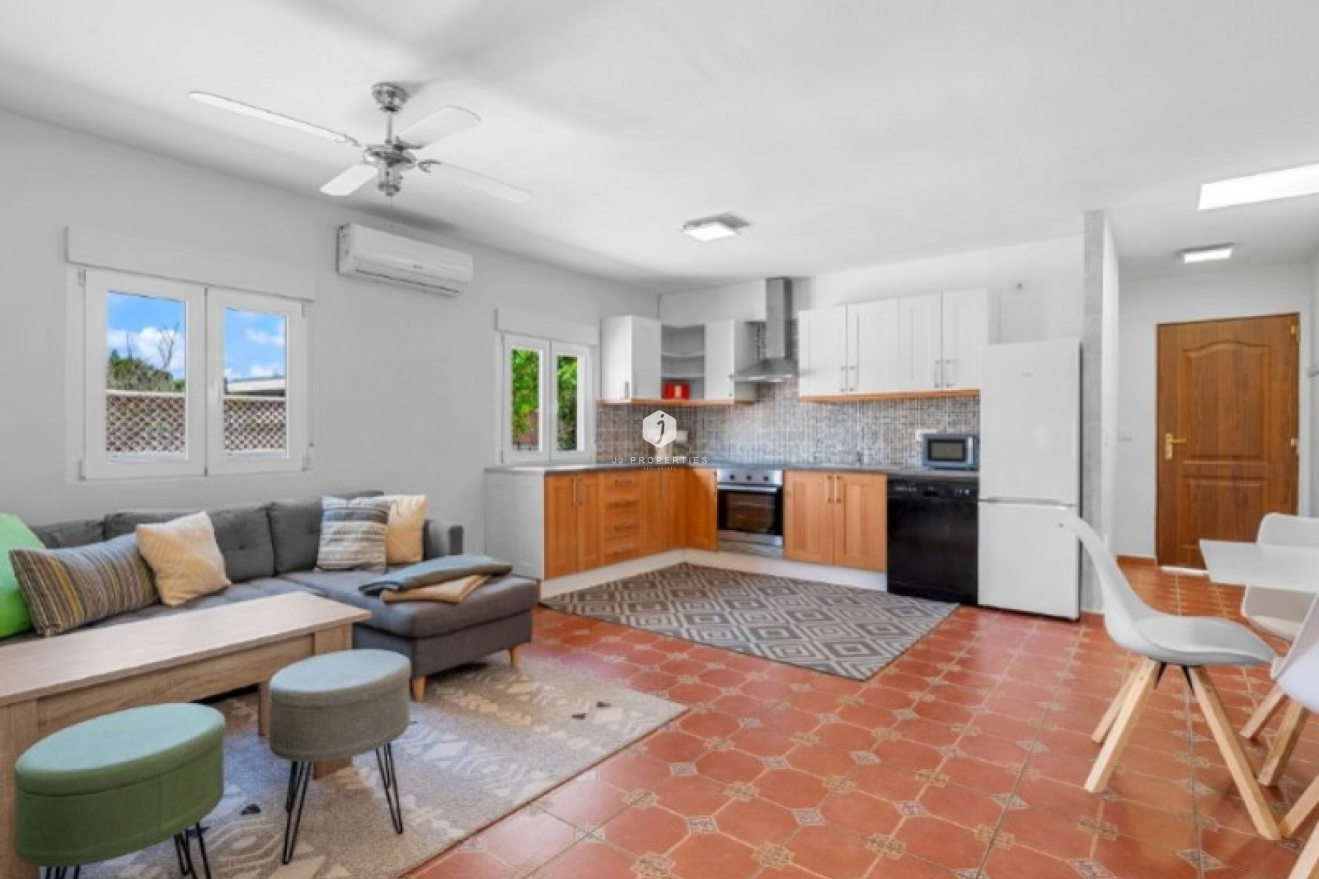 D'occasion - Villa -
Rojales - Inland