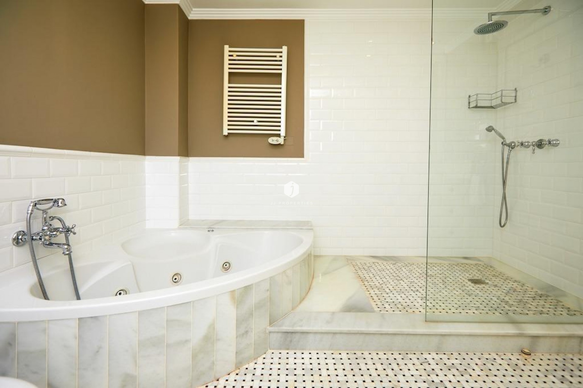 D'occasion - Villa -
Rojales - Inland