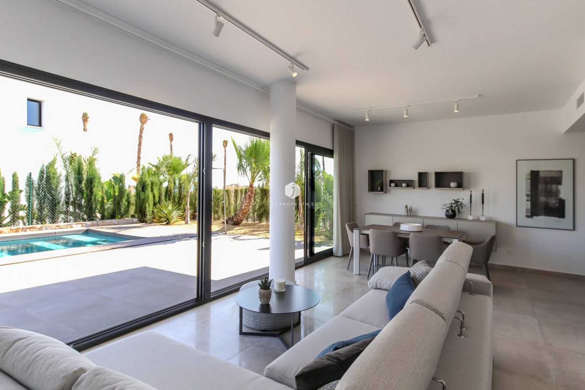 D'occasion - Villa -
Rojales - Inland