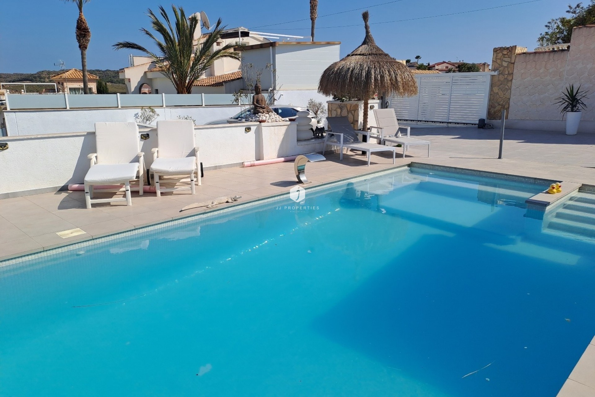 D'occasion - Villa -
Rojales - Inland
