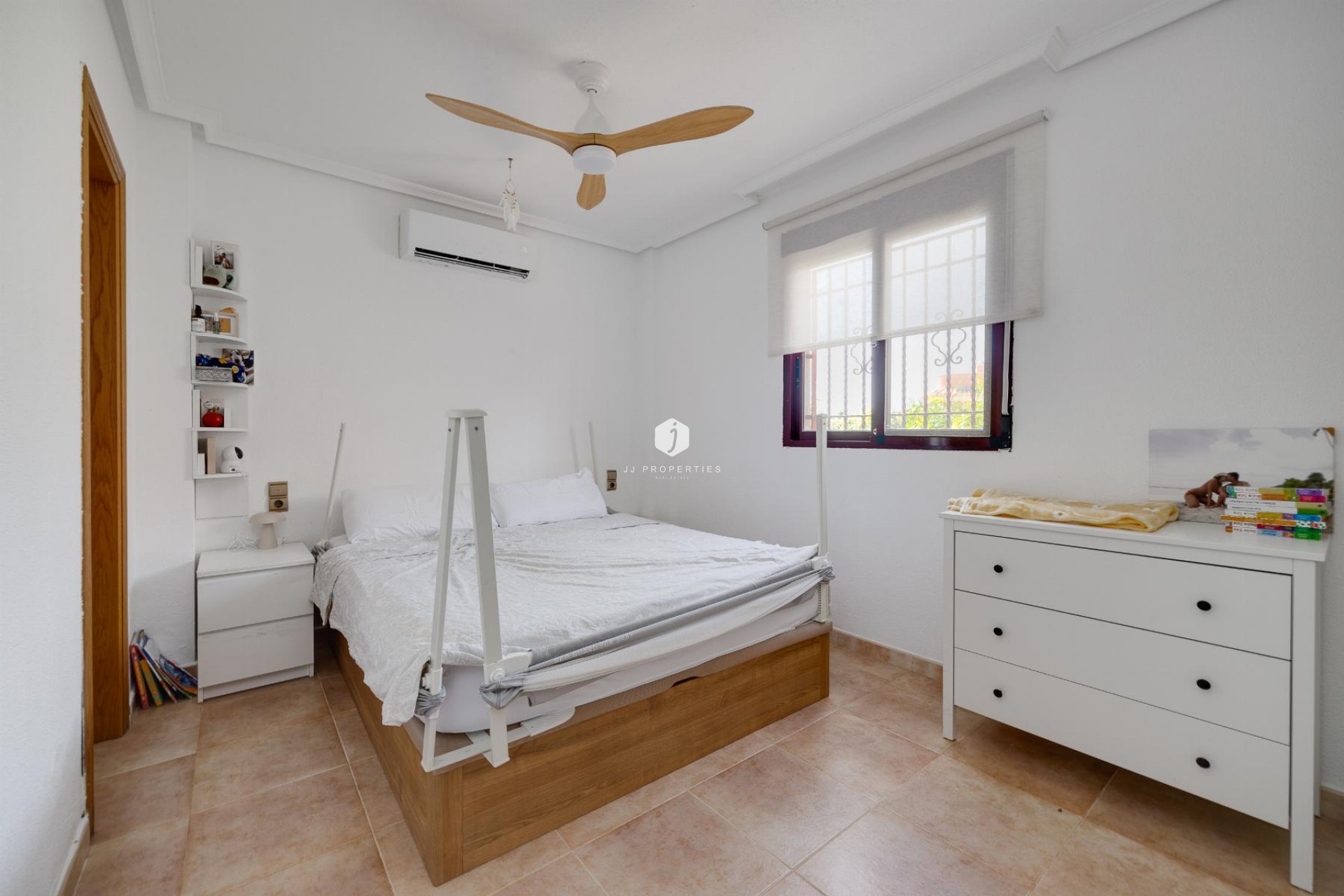 D'occasion - Villa -
San Fulgencio - Costa Blanca