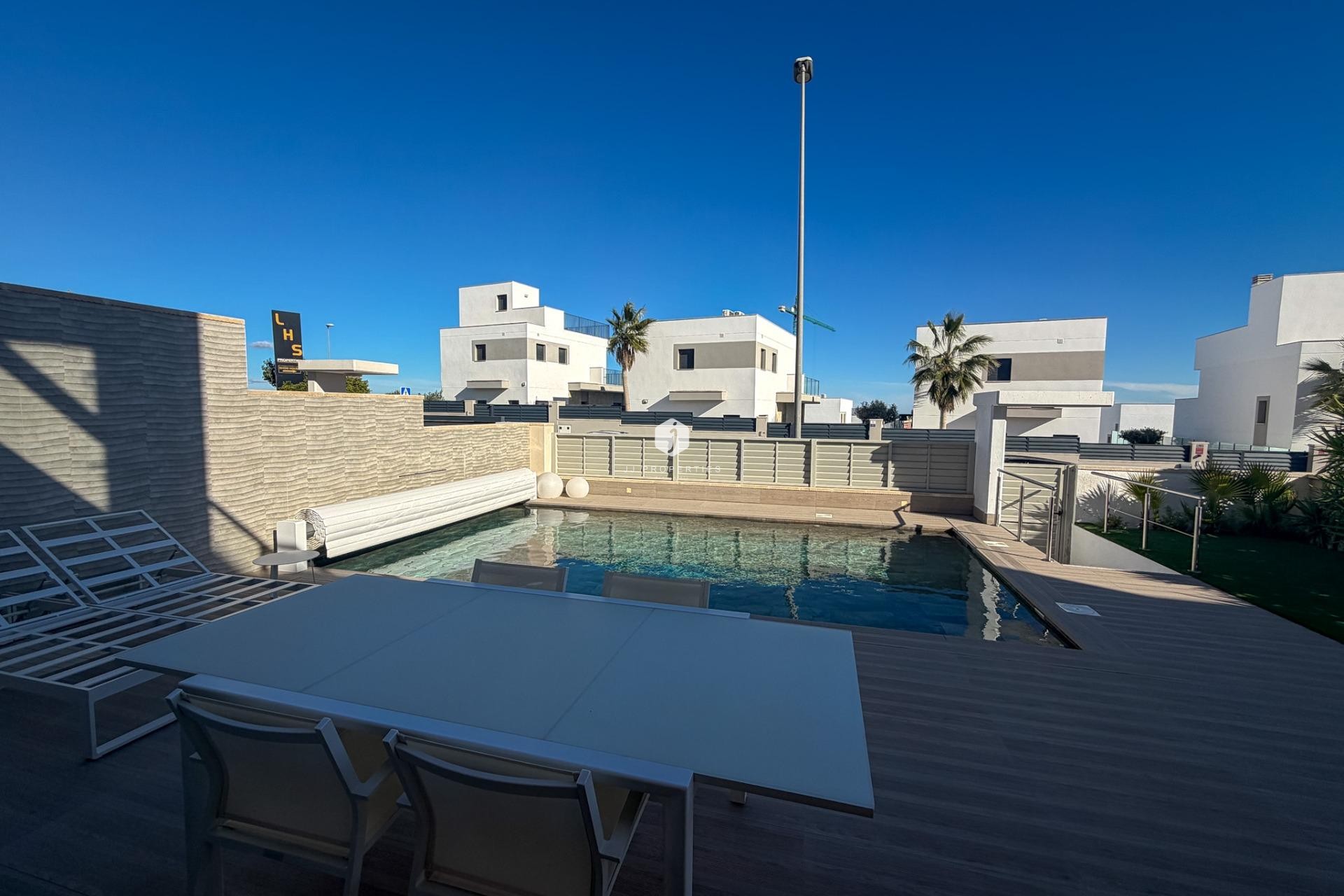 D'occasion - Villa -
San Miguel de Salinas - Bellavista