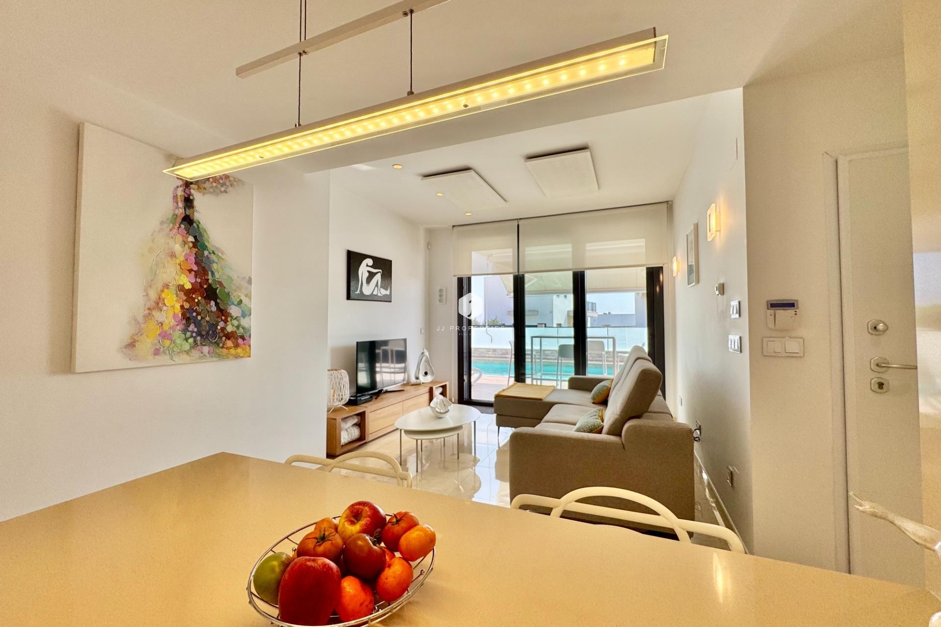 D'occasion - Villa -
San Miguel de Salinas - Bellavista