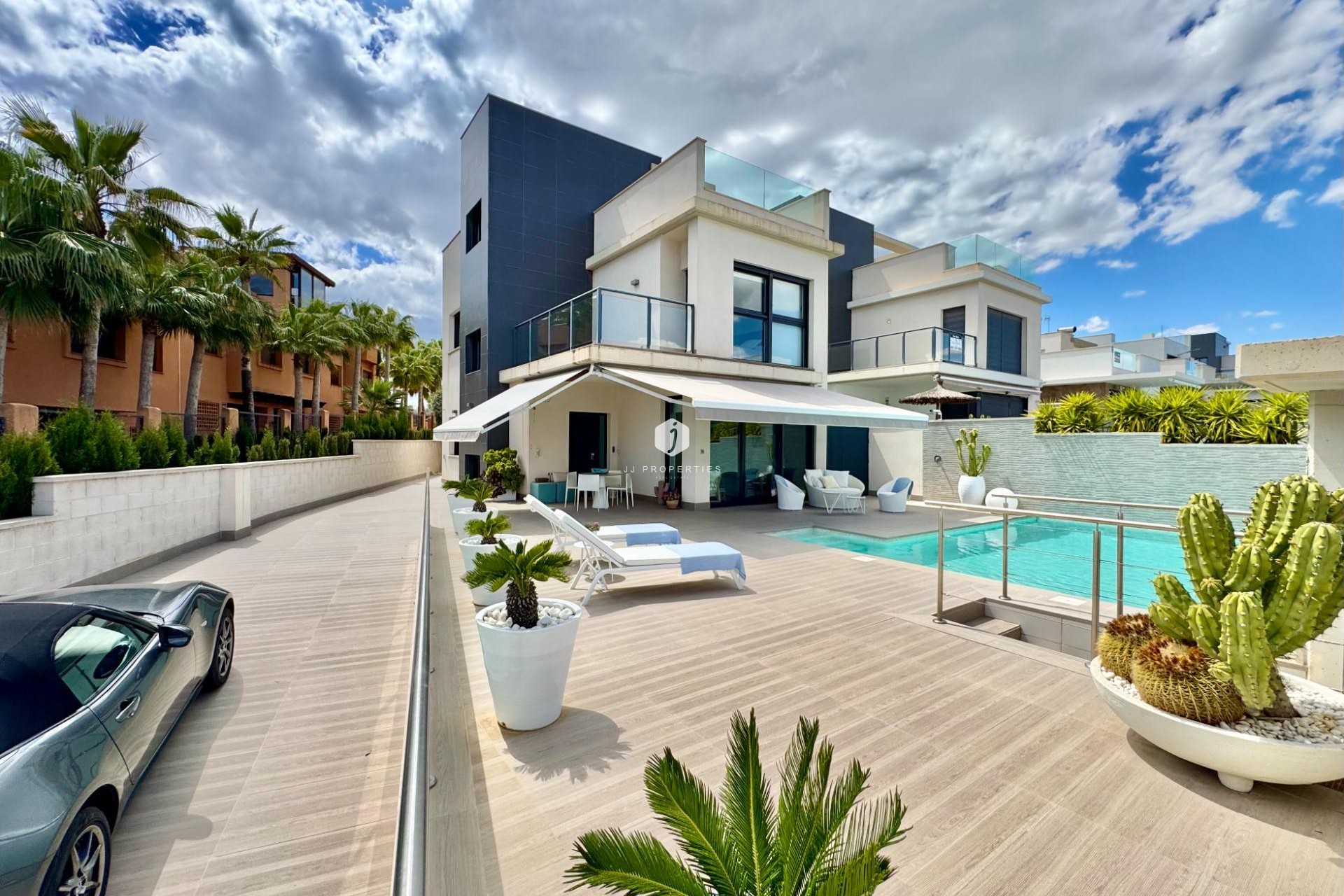 D'occasion - Villa -
San Miguel de Salinas - Bellavista
