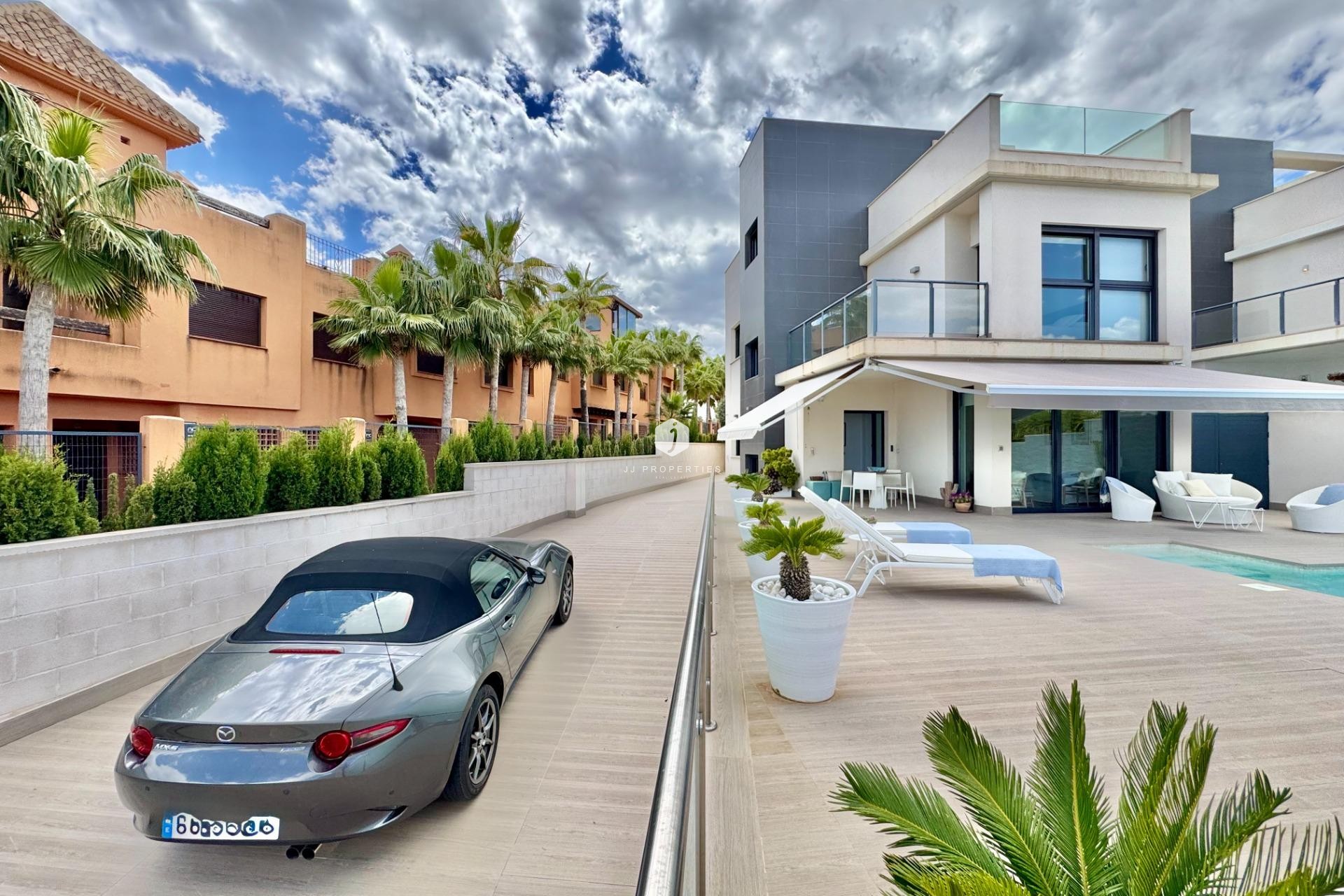 D'occasion - Villa -
San Miguel de Salinas - Bellavista