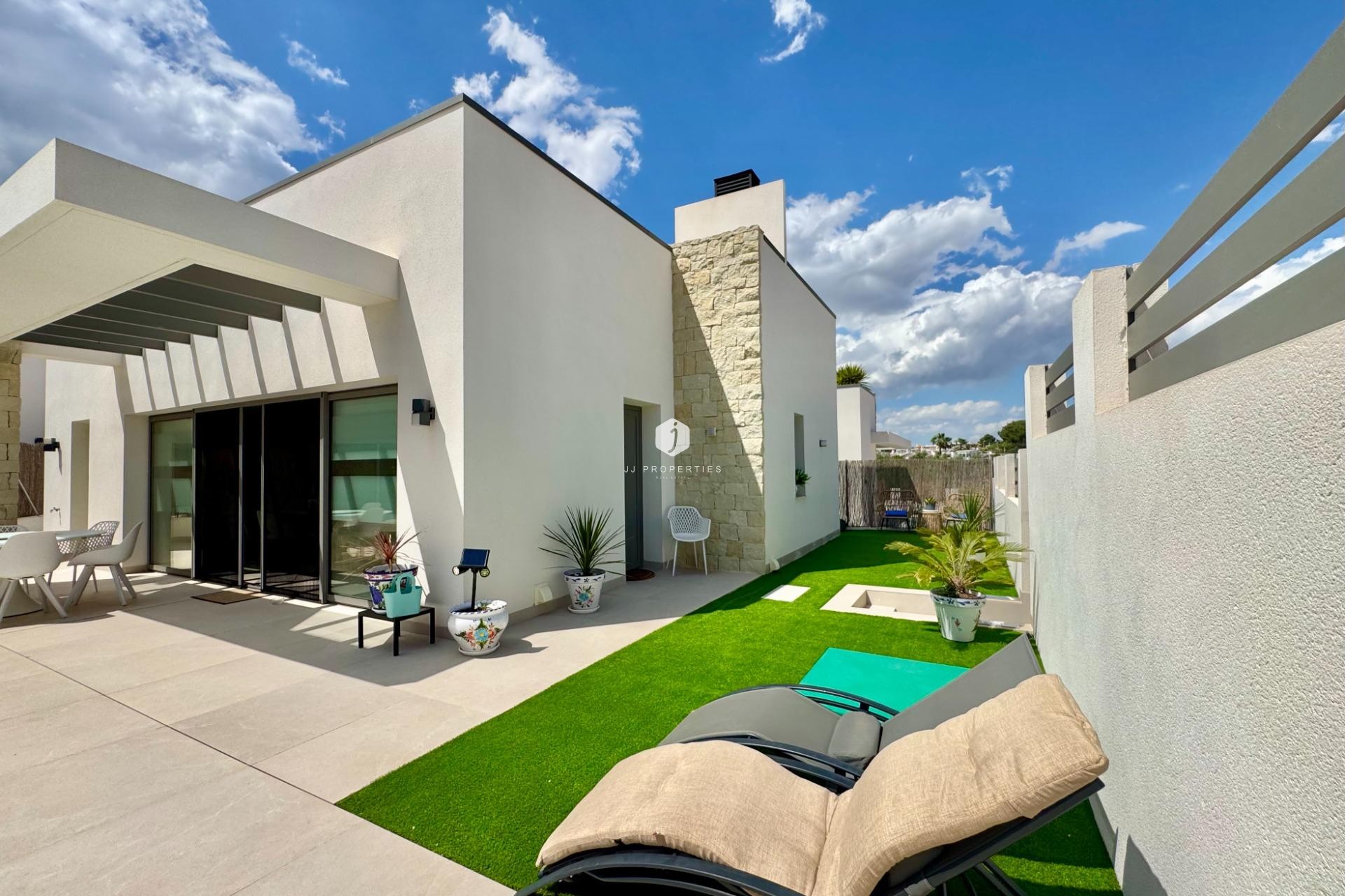 D'occasion - Villa -
San Miguel de Salinas - Blue Lagoon - Galán
