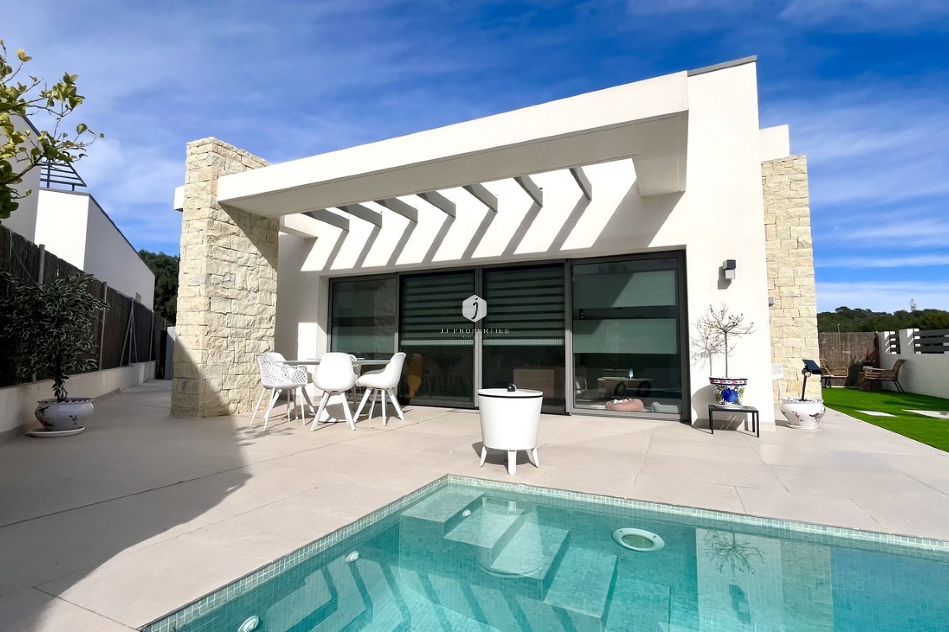 D'occasion - Villa -
San Miguel de Salinas - Costa Blanca