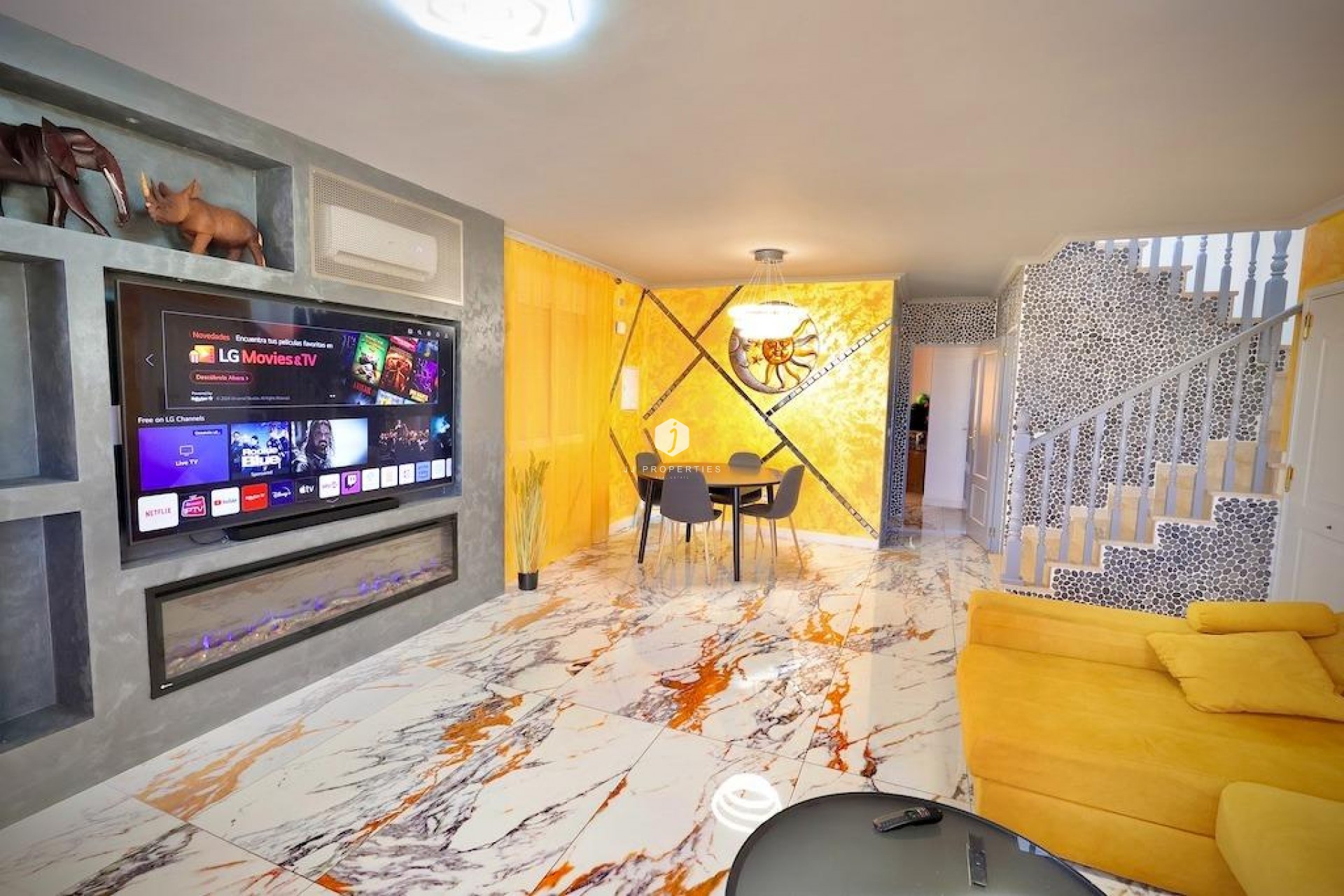 D'occasion - Villa -
San Miguel de Salinas - Inland