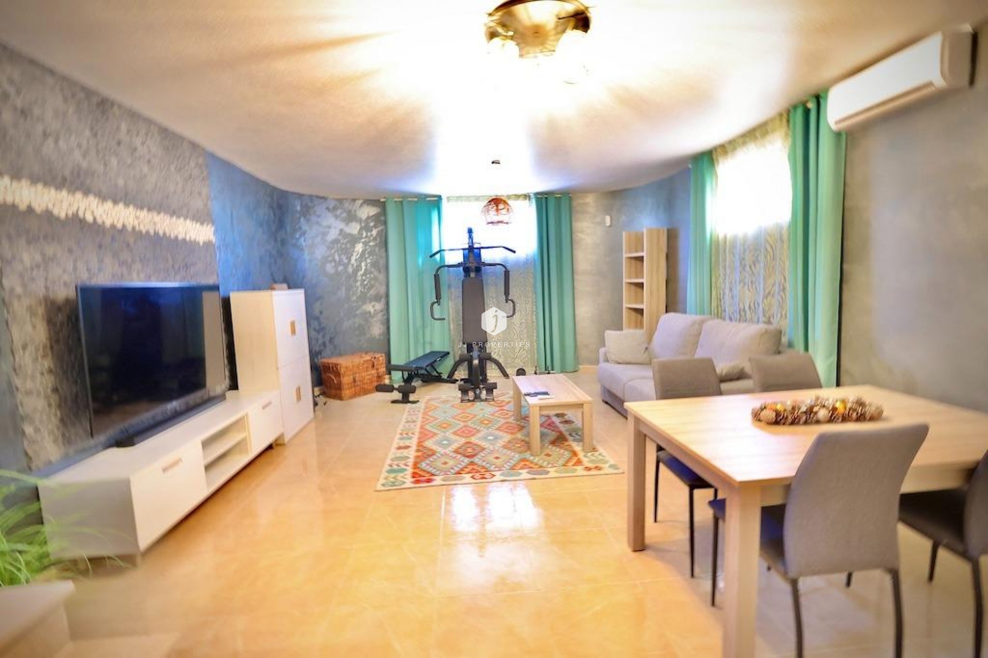 D'occasion - Villa -
San Miguel de Salinas - Inland