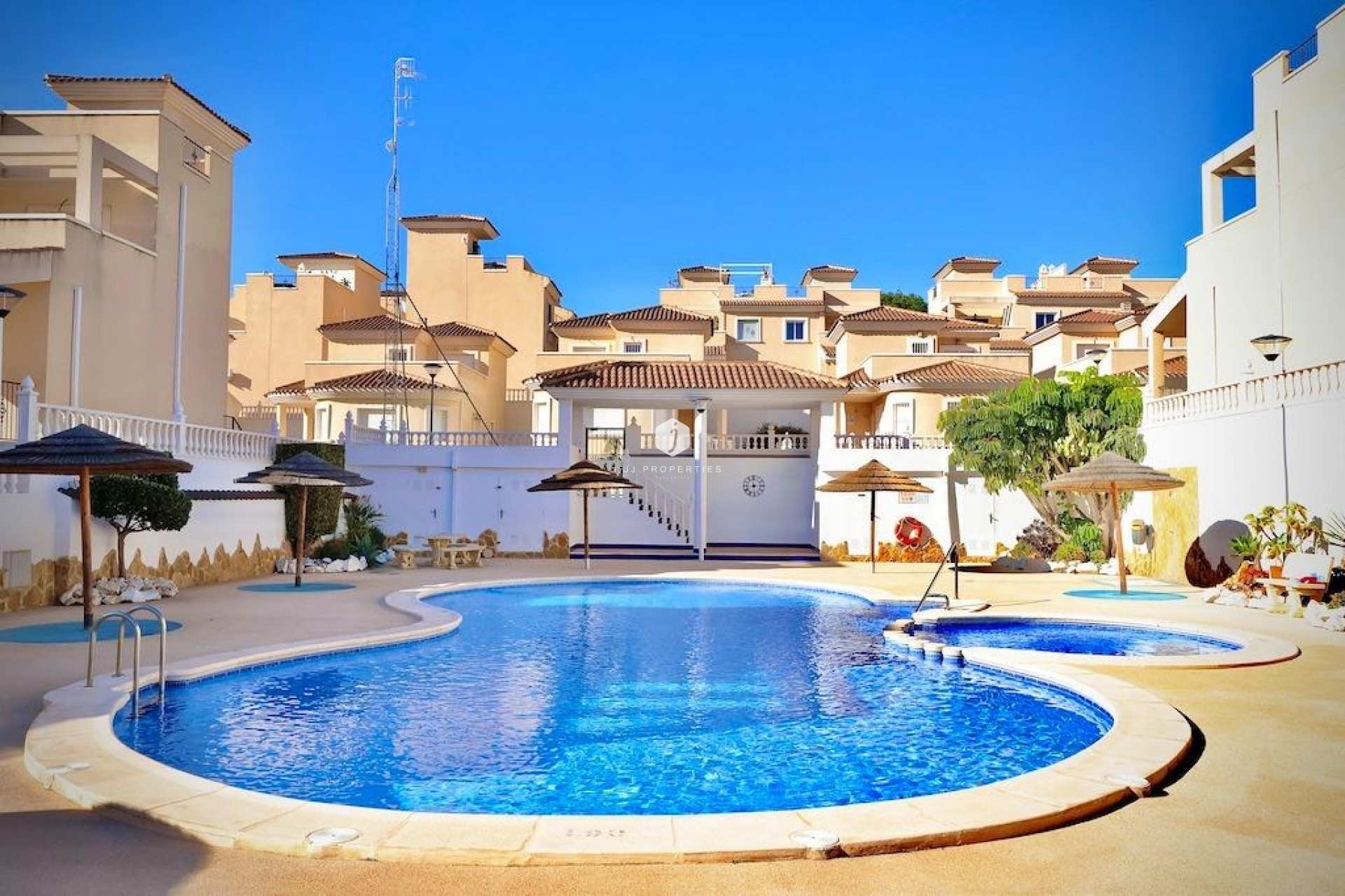 D'occasion - Villa -
San Miguel de Salinas - Inland