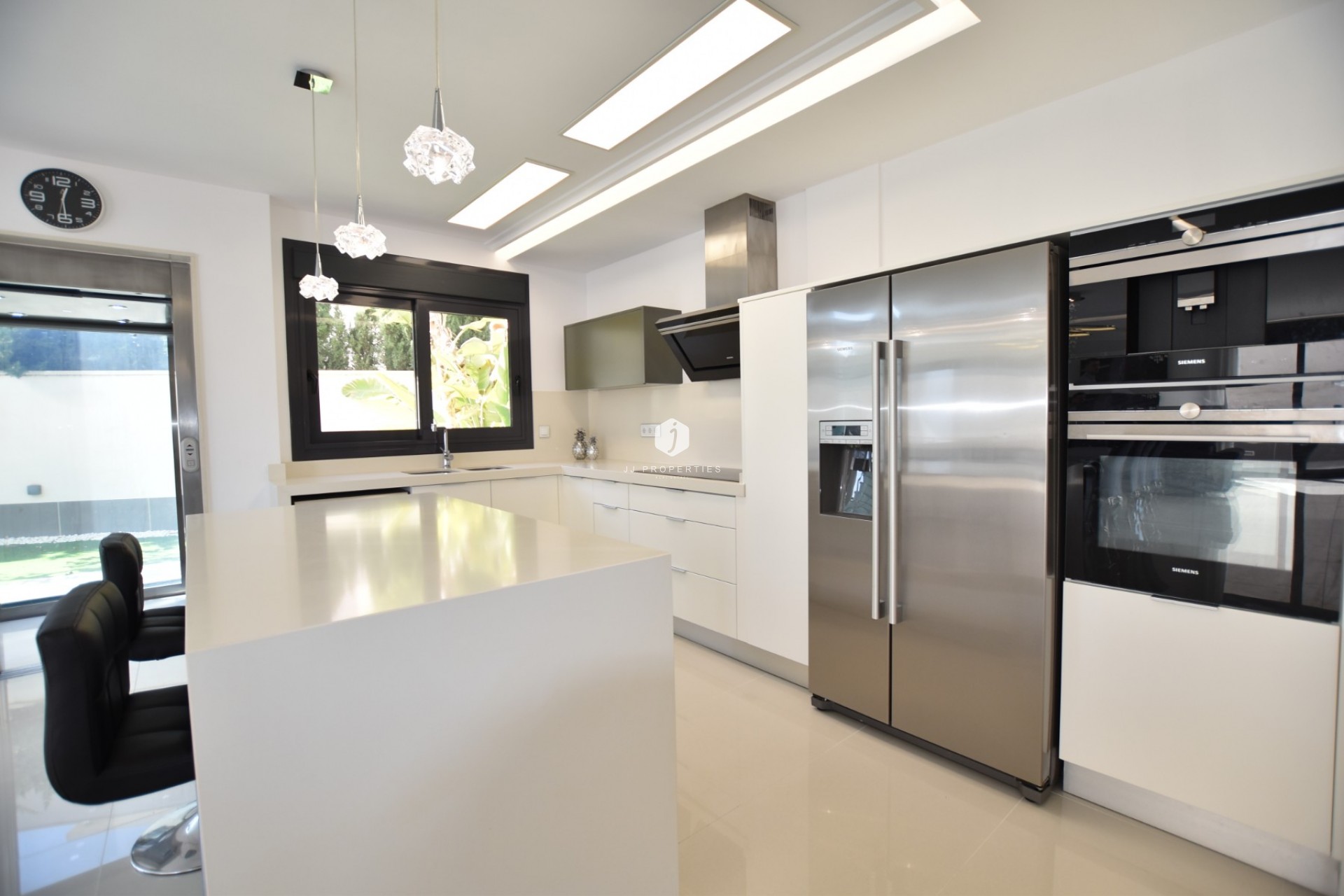 D'occasion - Villa -
San Miguel de Salinas - Inland