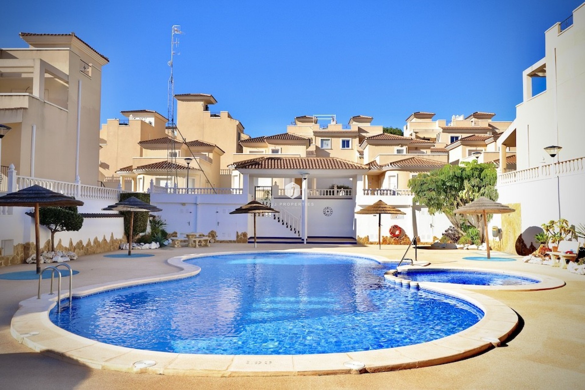 D'occasion - Villa -
San Miguel de Salinas - Inland