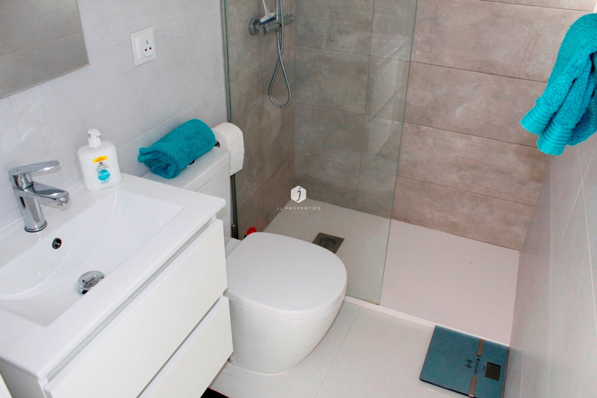 D'occasion - Villa -
San Miguel de Salinas - Inland