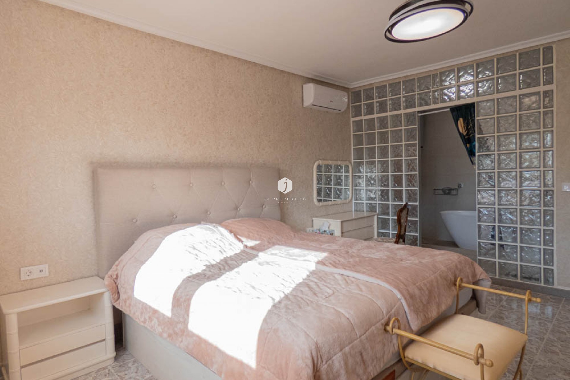 D'occasion - Villa -
San Miguel de Salinas - Inland