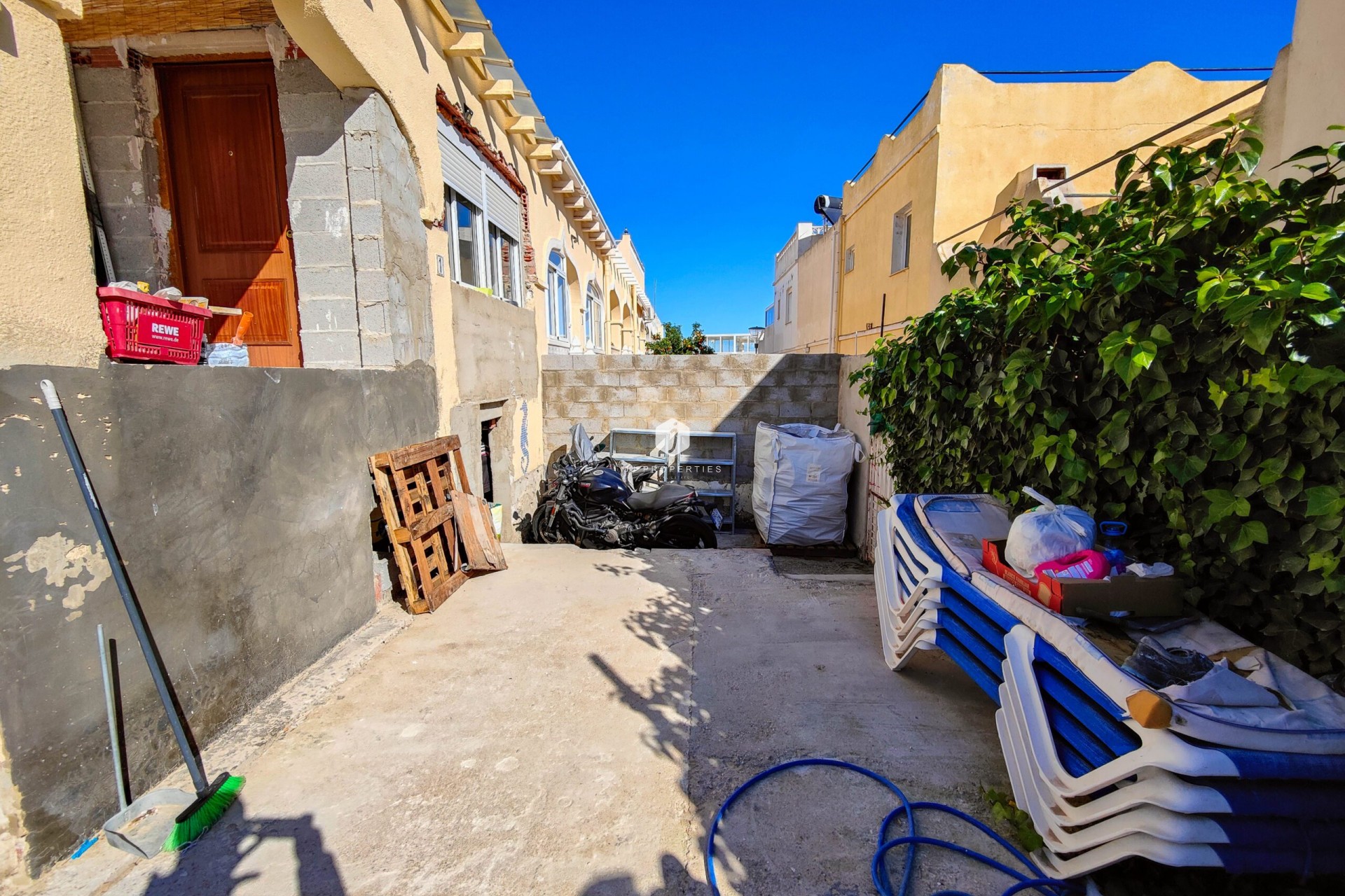 D'occasion - Villa -
San Miguel de Salinas - Inland