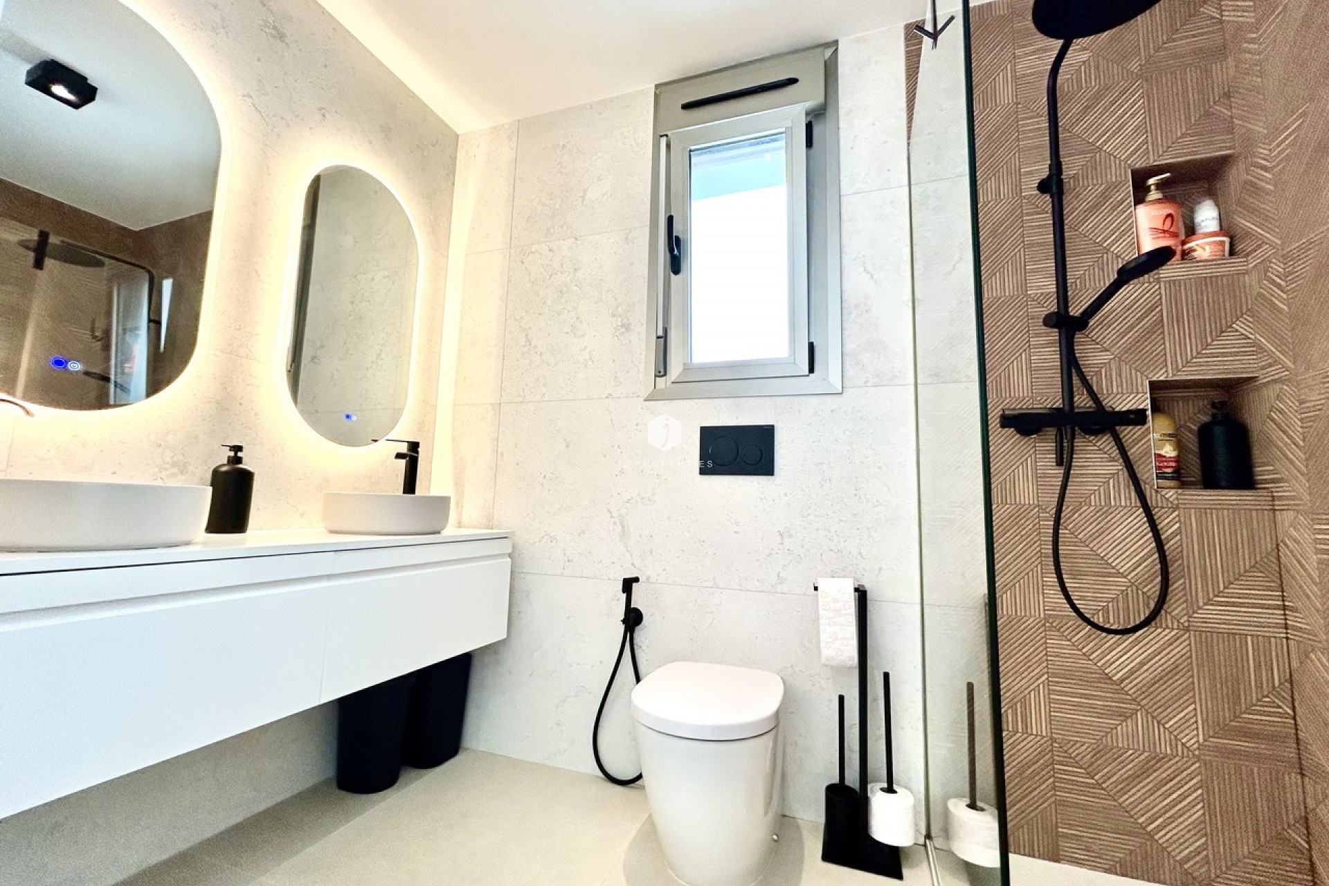 D'occasion - Villa -
San Miguel de Salinas - Inland